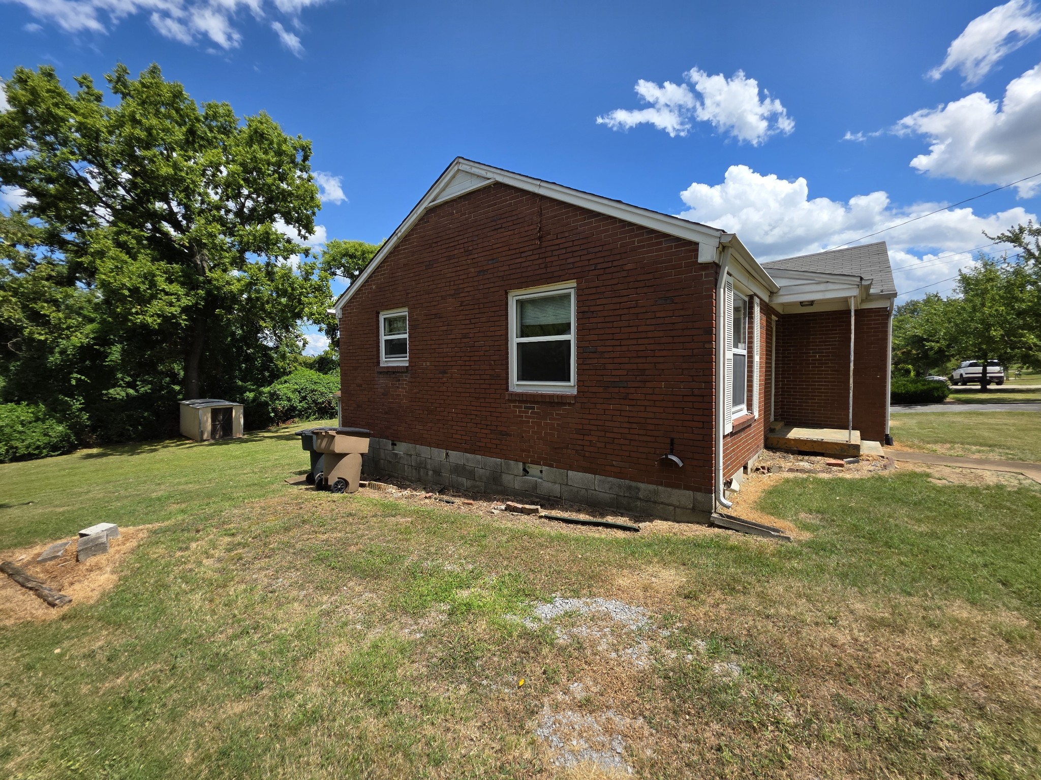 2334 Dennywood Dr