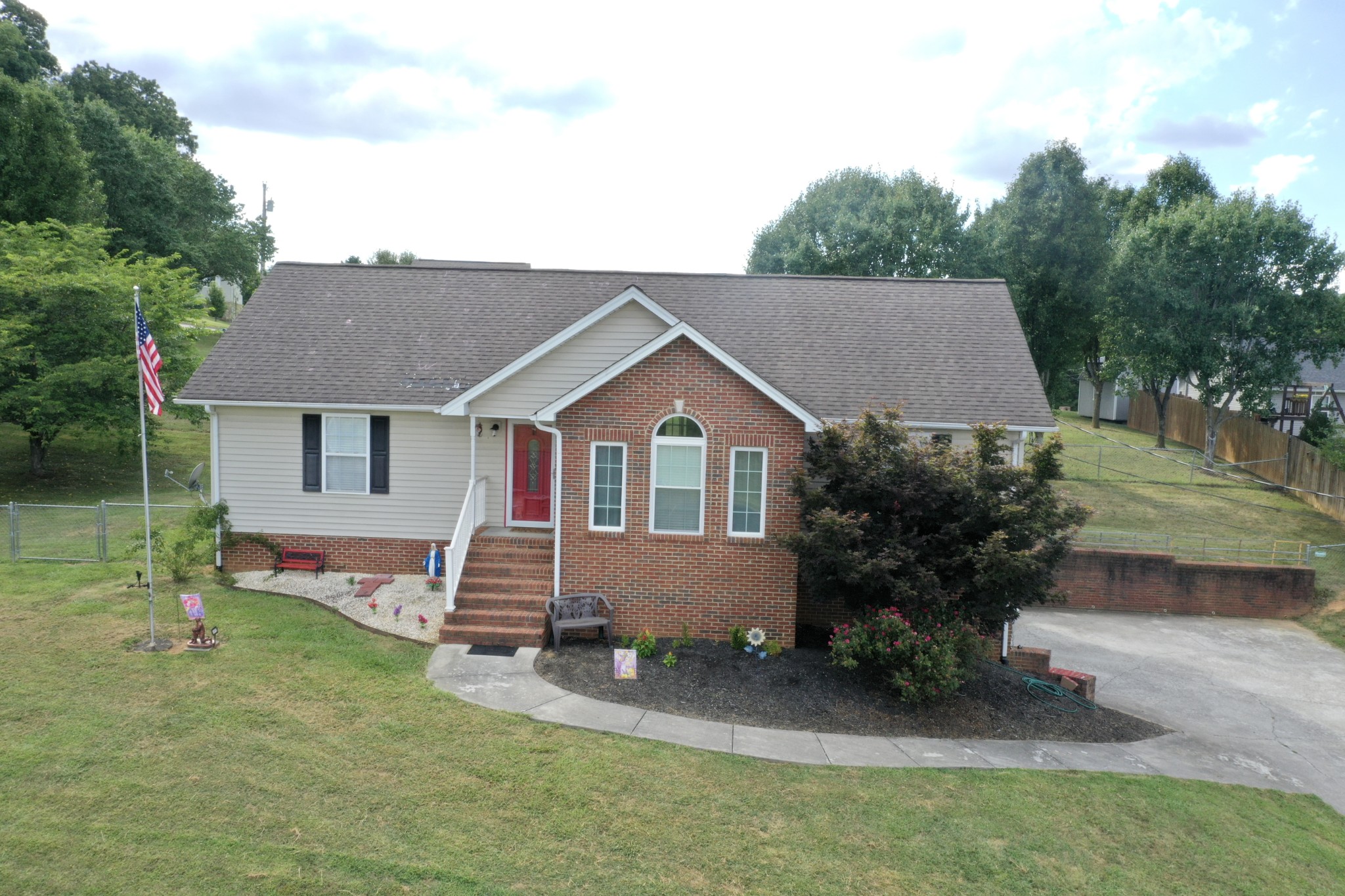 228 Dumplin Valley Rd E