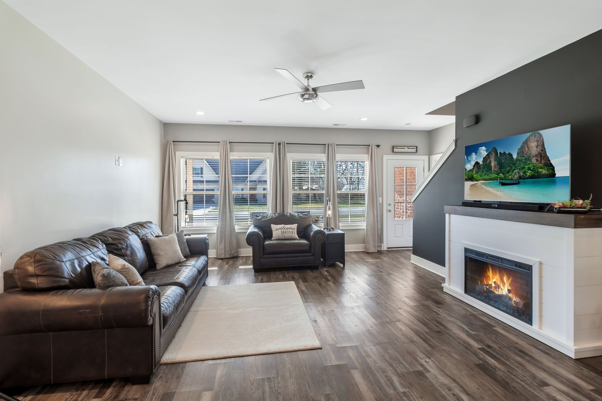 53 Grass Land St