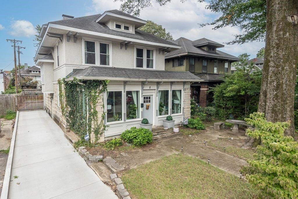 8 S EVERGREEN ST