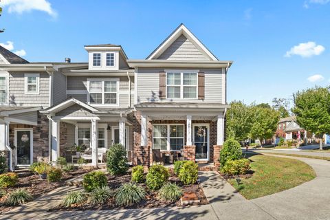 2022 Hickory Brook Dr Hermitage TN 37076