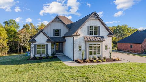 4041 Mandrake Pl #30 Lebanon TN 37087