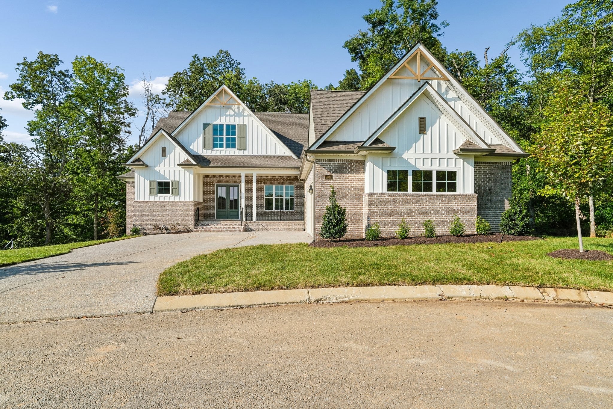 5000 Caleb Dr