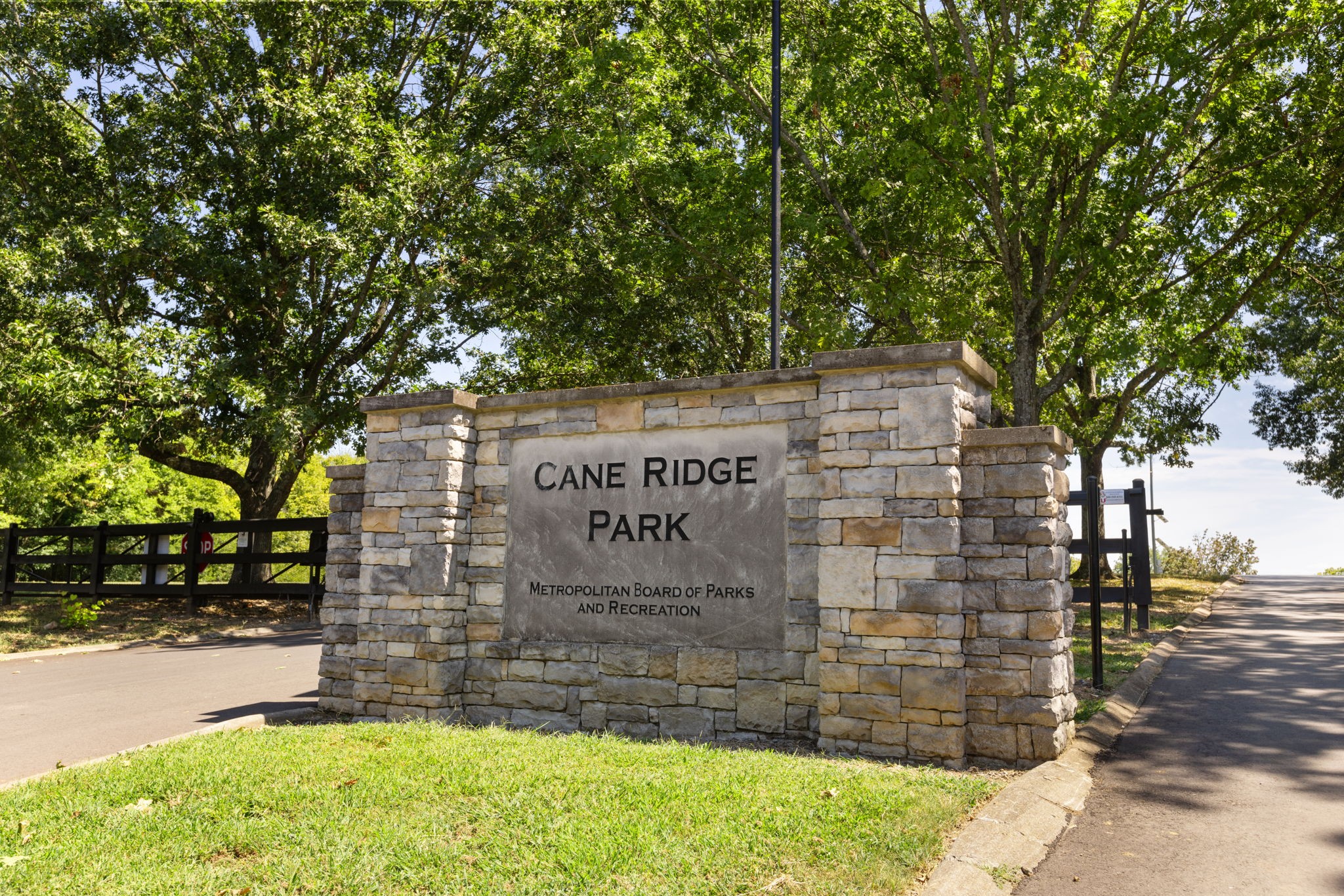 Nolensville, Tennessee 37135, United States, 2 Bedrooms Bedrooms, ,3 BathroomsBathrooms,Residential,Active,199550