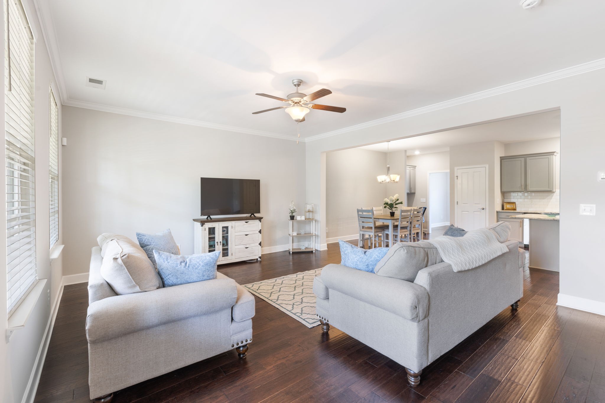 Nolensville, Tennessee 37135, United States, 2 Bedrooms Bedrooms, ,3 BathroomsBathrooms,Residential,Active,199550