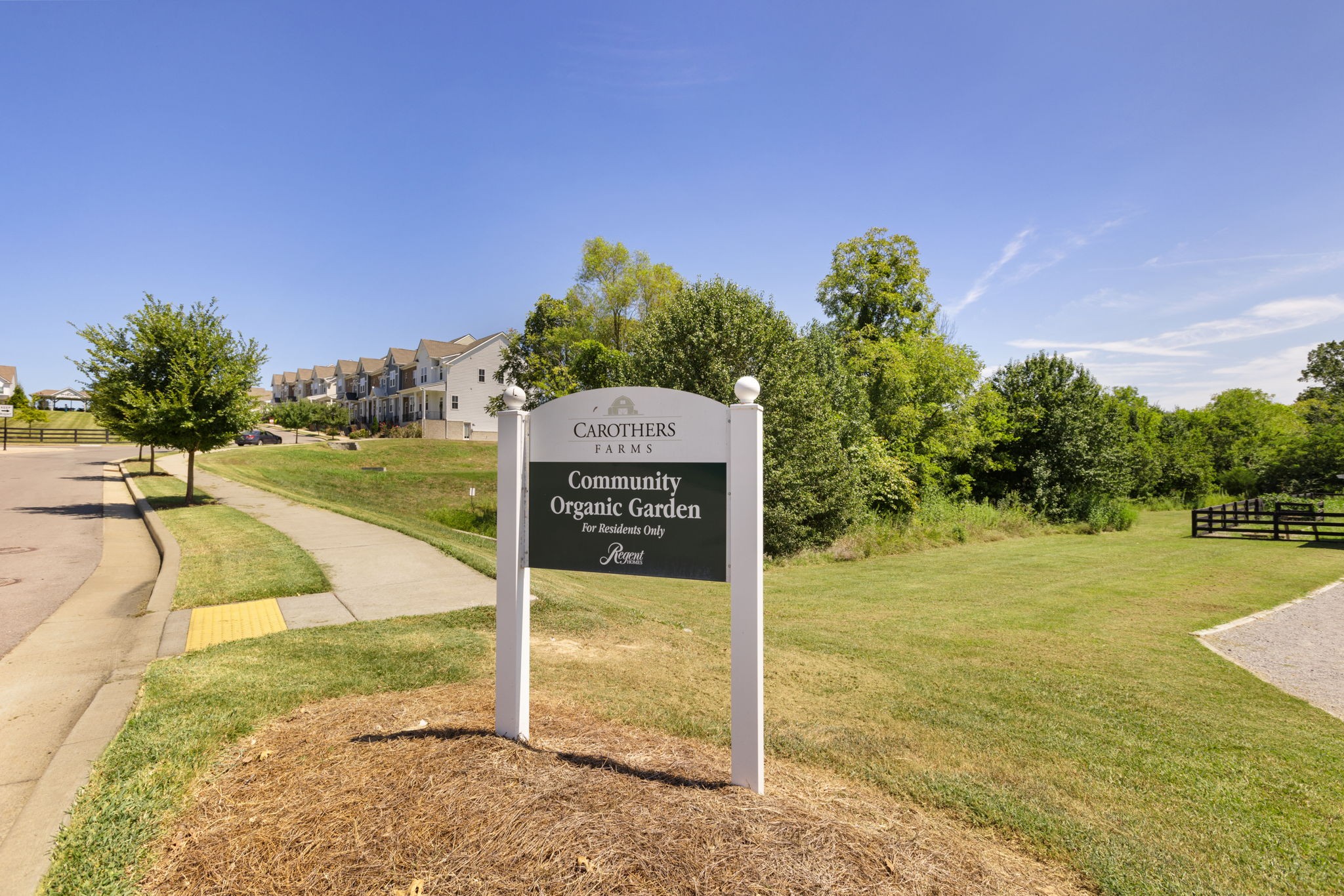 Nolensville, Tennessee 37135, United States, 2 Bedrooms Bedrooms, ,3 BathroomsBathrooms,Residential,Active,199550