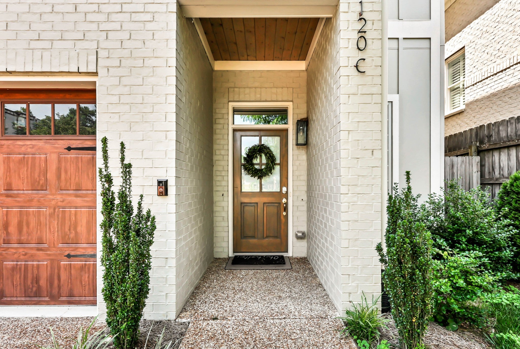 120C Lincoln Ct