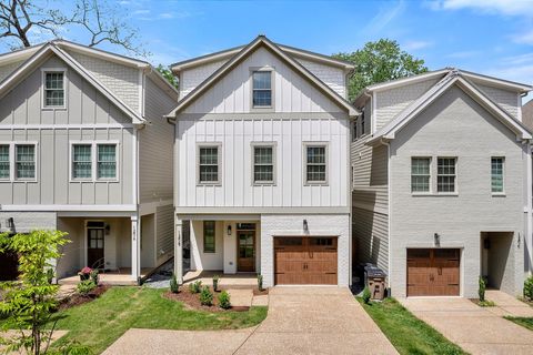 Photo of 120C Lincoln Ct, Nashville, TN 37205 (MLS # 3222935)