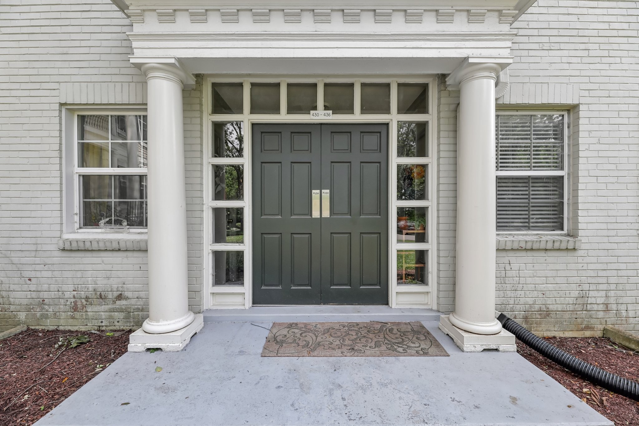 434 Bowling Ave