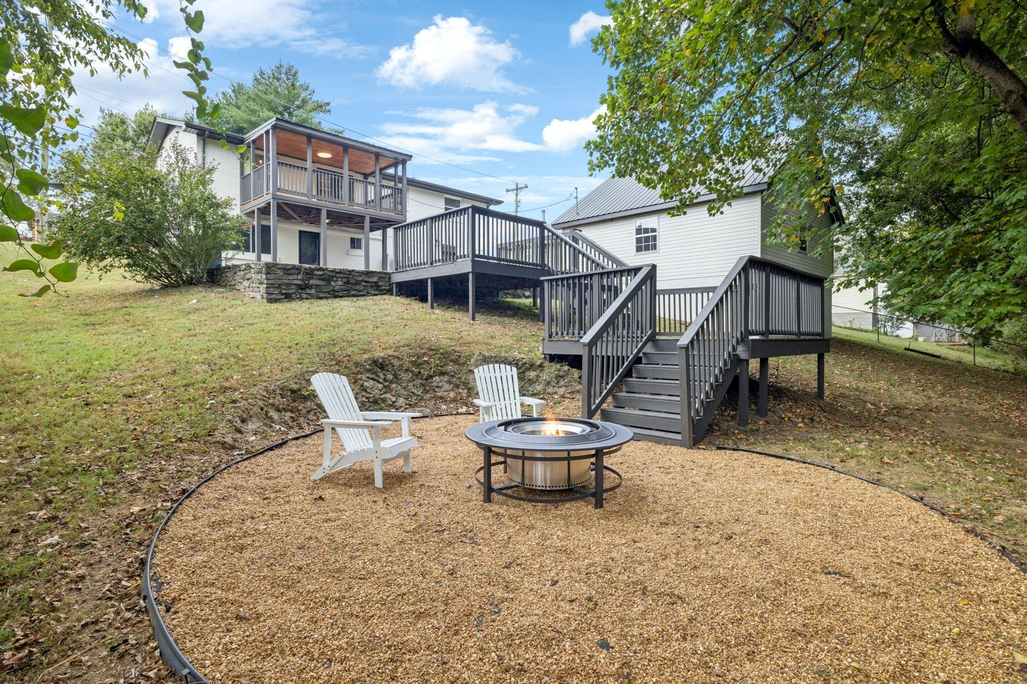 1807 Willow Springs Dr