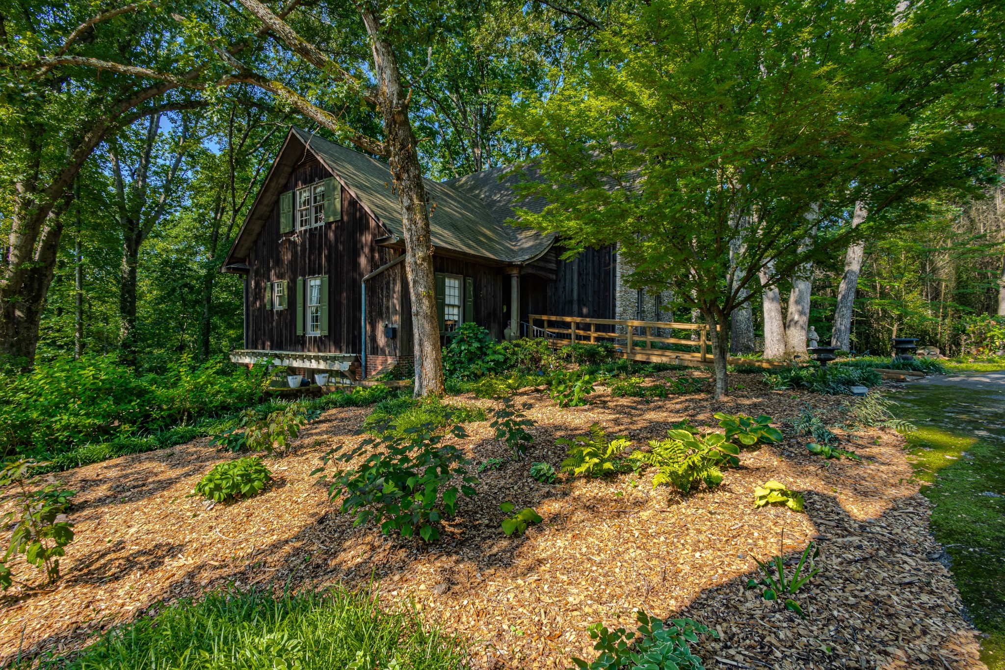 200 Bob White Dr