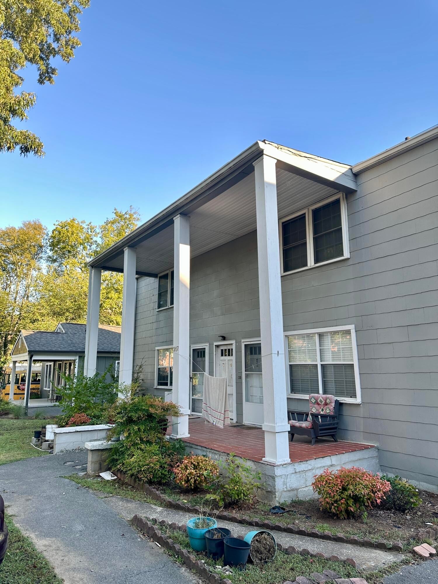 207 Memorial Drive