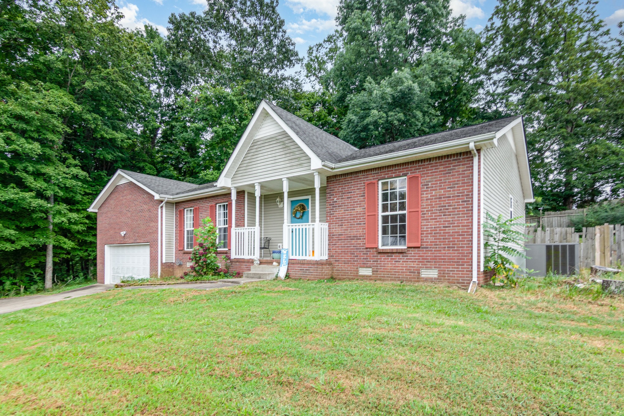 1244 Kendall Dr