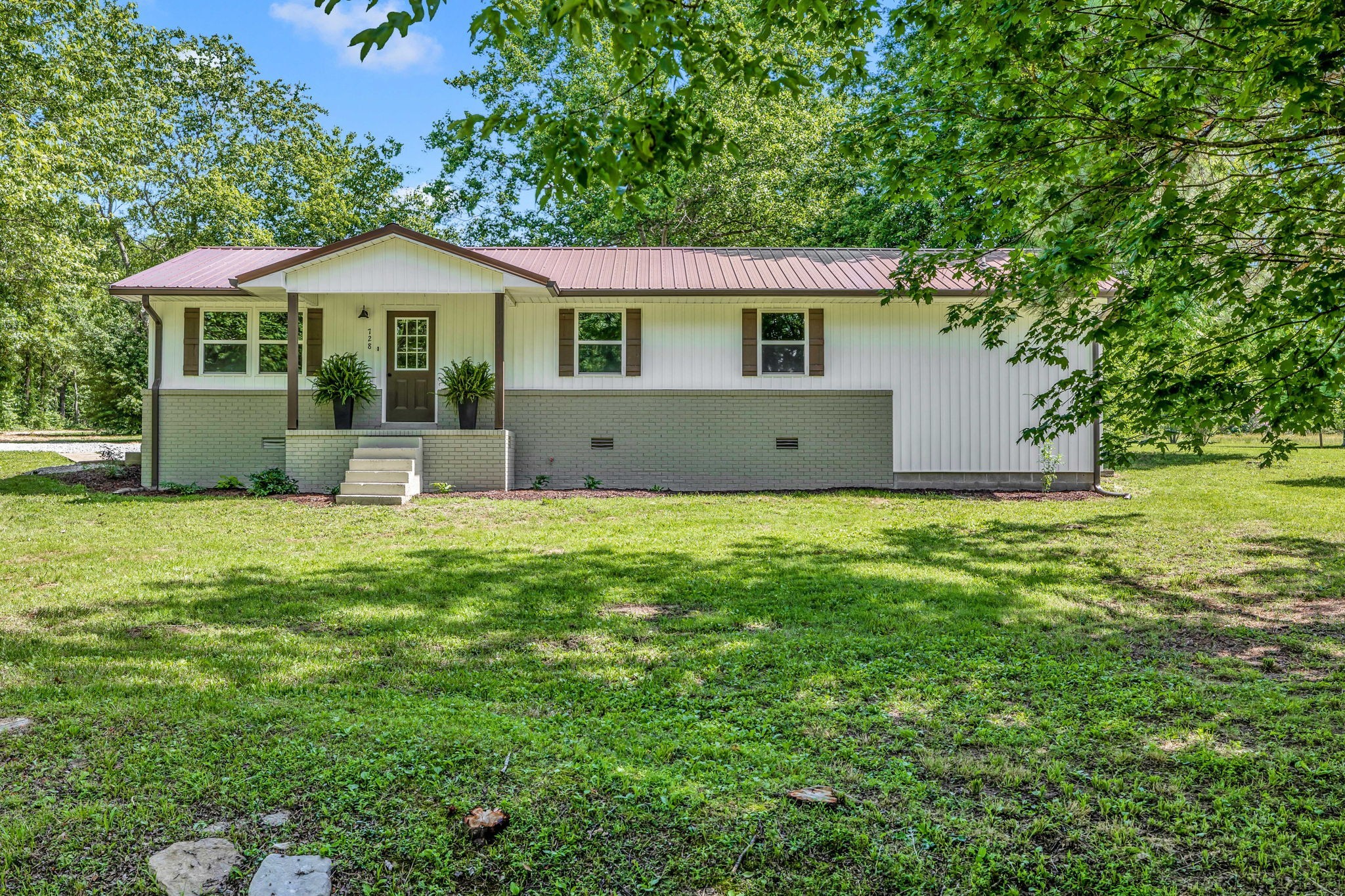 728 Brush Creek Rd