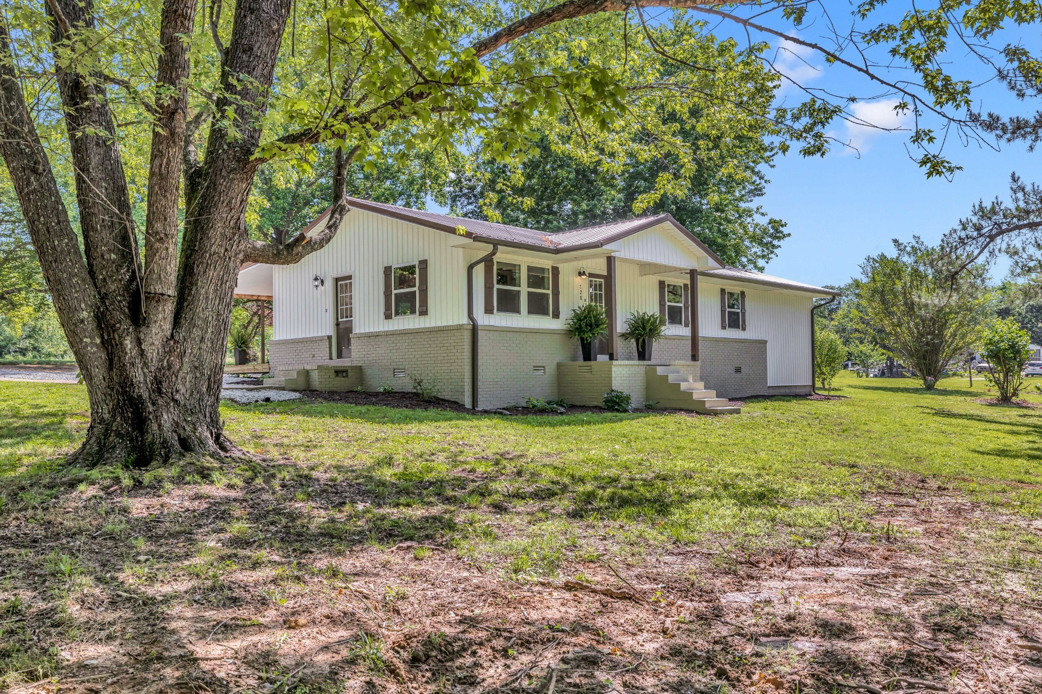 728 Brush Creek Rd