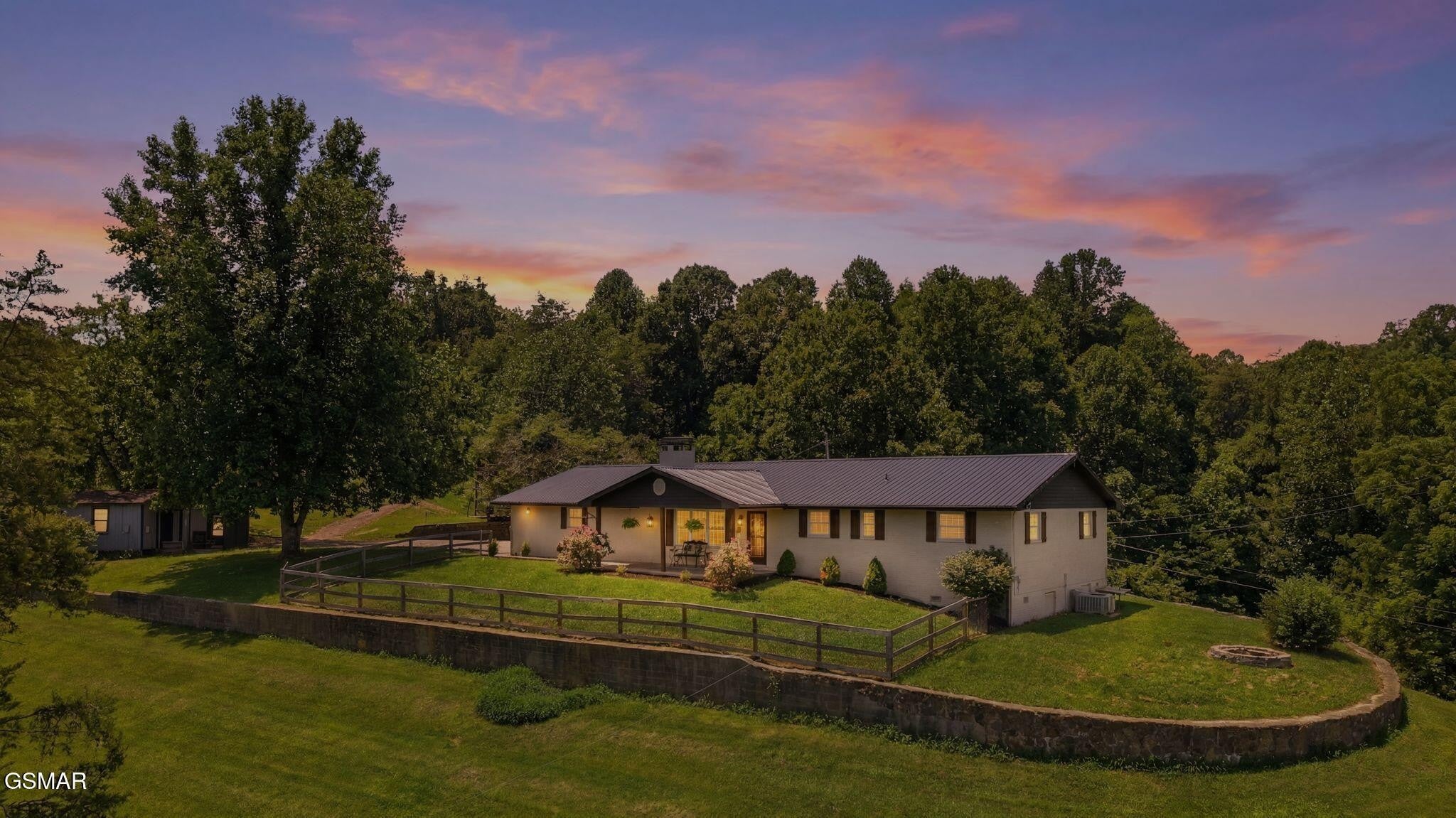 1317 Dupont Road