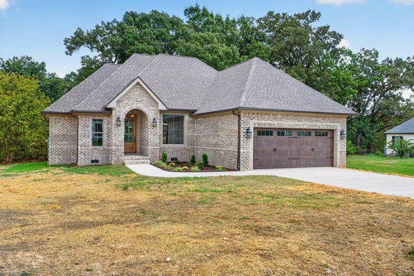 105 LEXINGTON SROP DR, ROCK SPRING, GA 30739 - Image c727a2c4e4b7502de3f60cd9bc543a7c/2543066746