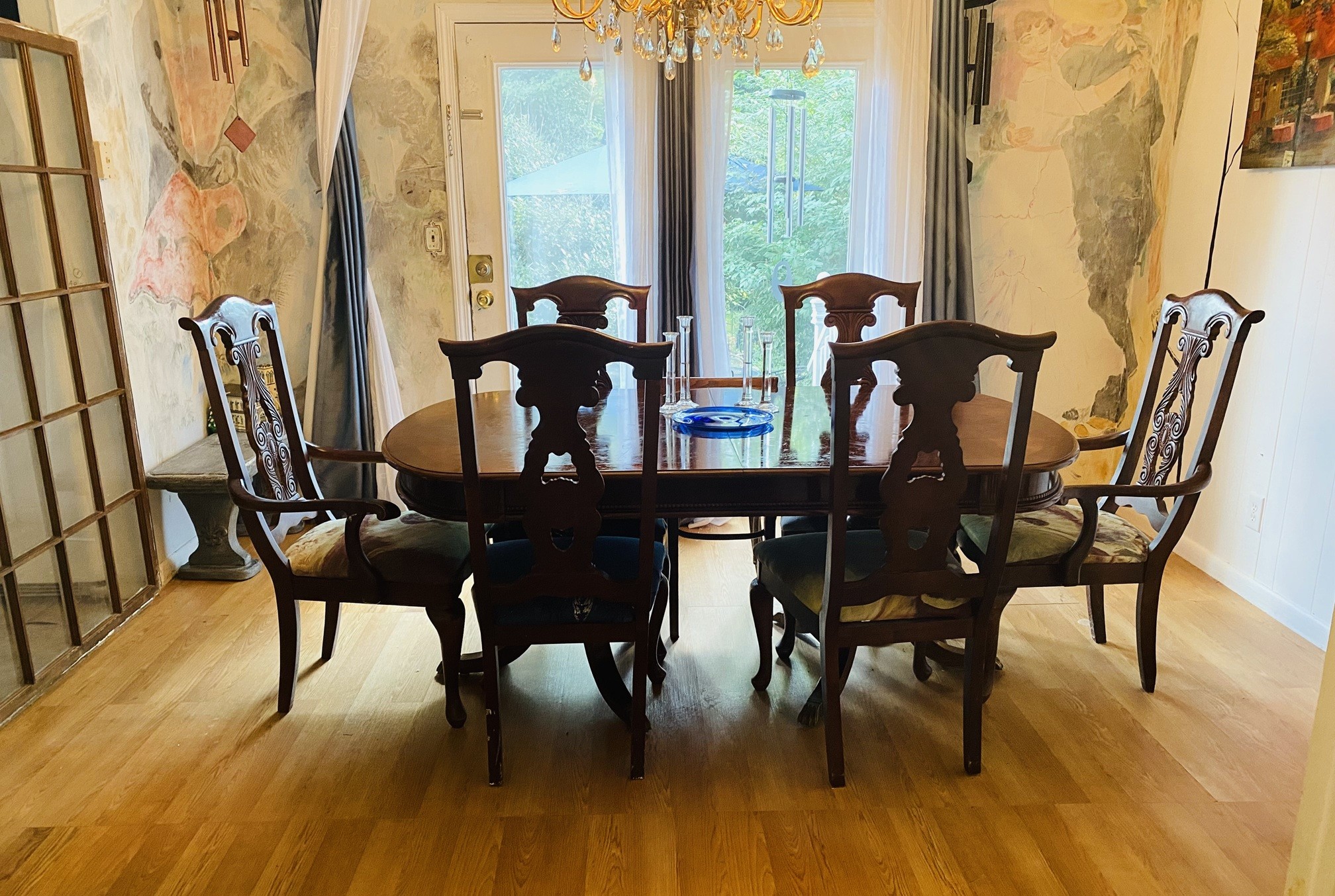8016 Sawyer Brown Rd