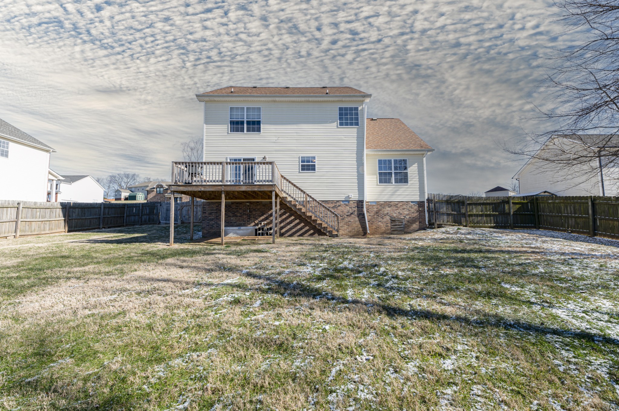 Clarksville, Tennessee 37040, United States, 4 Bedrooms Bedrooms, ,3 BathroomsBathrooms,Residential,Active,477