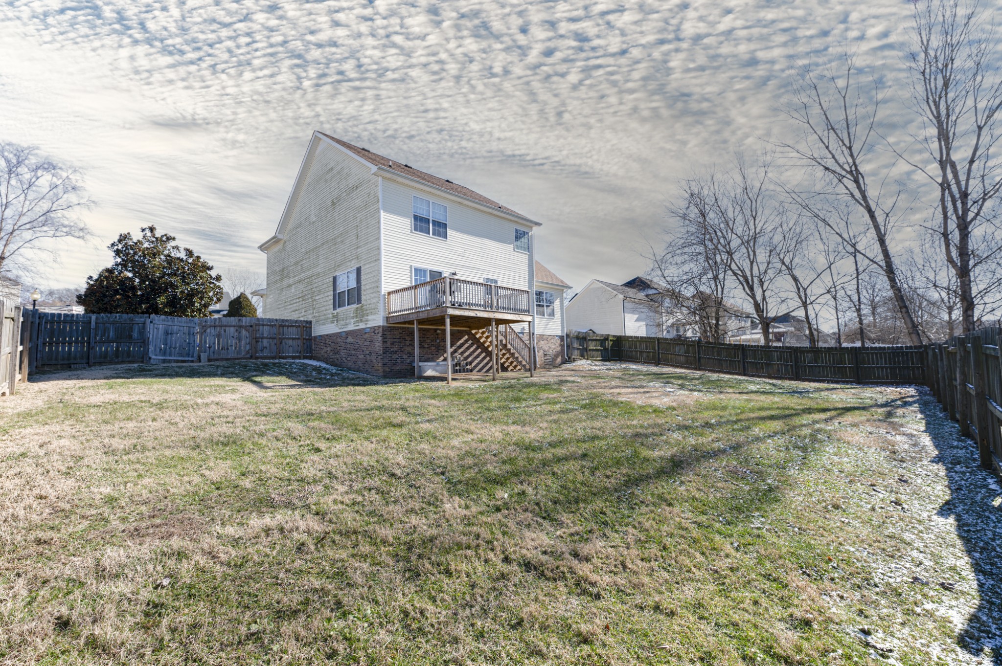 Clarksville, Tennessee 37040, United States, 4 Bedrooms Bedrooms, ,3 BathroomsBathrooms,Residential,Active,477