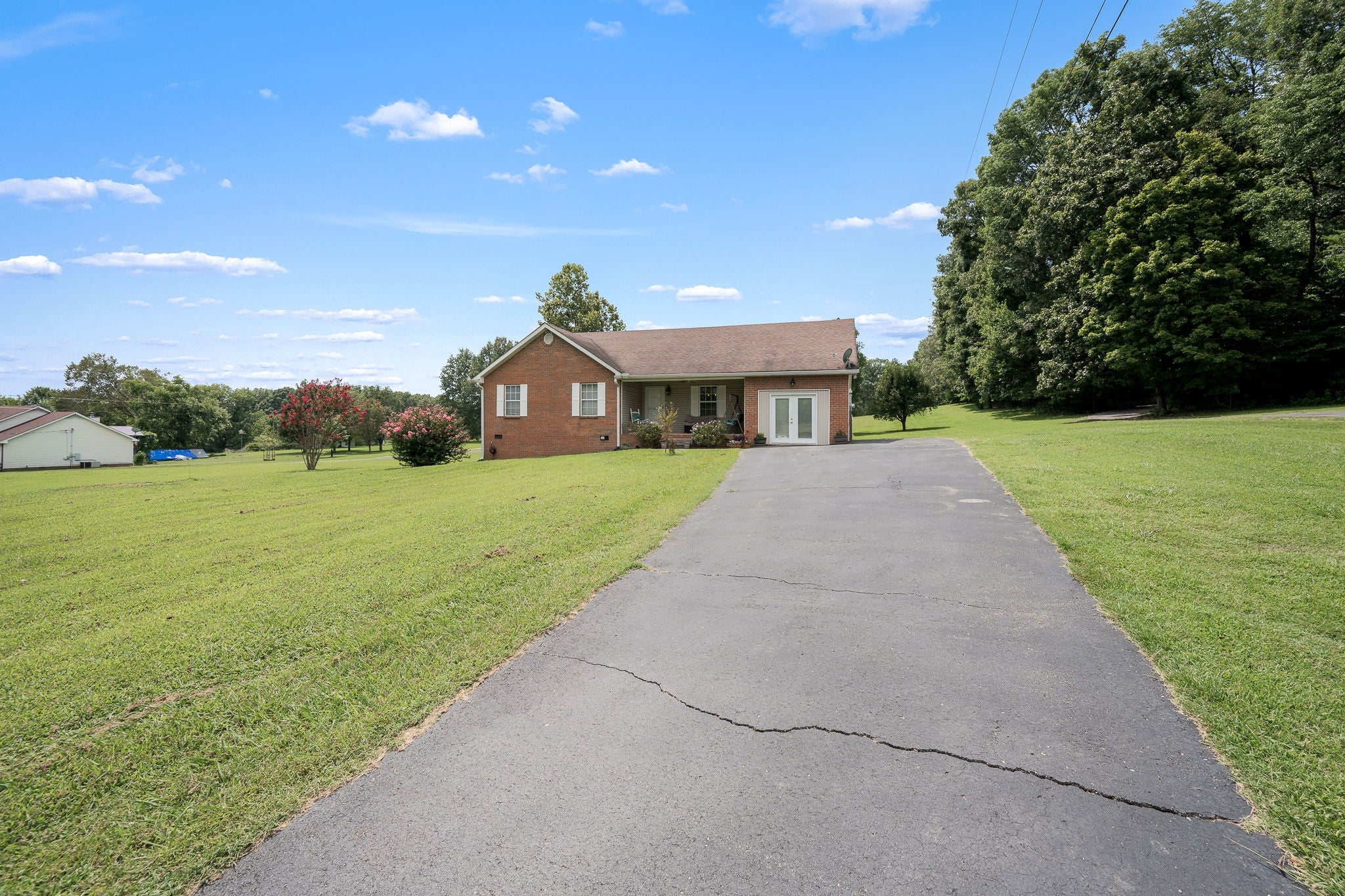 868 Bates Rd