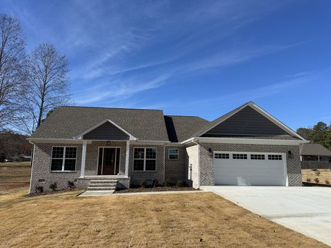 109 Fairway Dr Lawrenceburg TN 38464