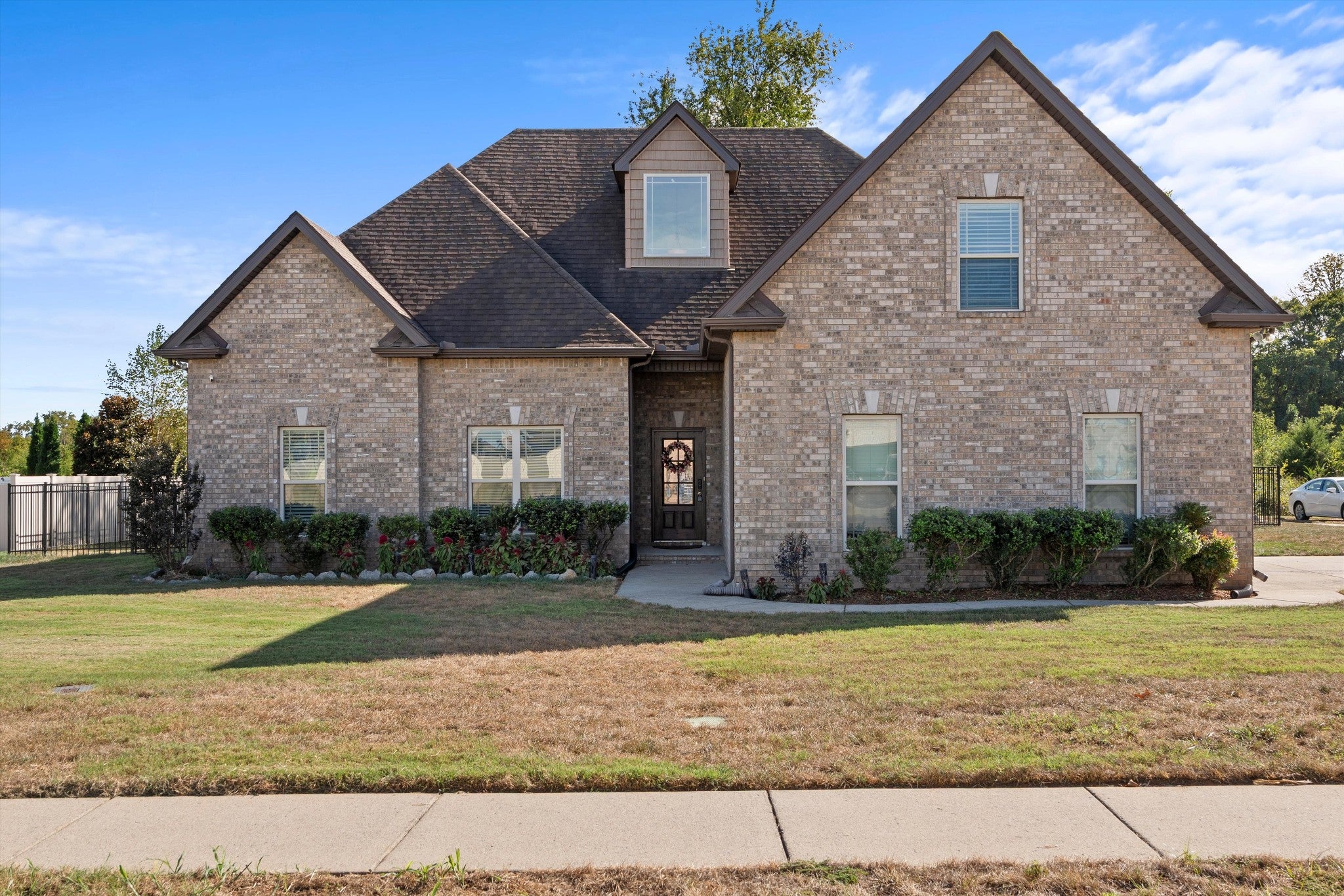 3229 Shady Forest Dr