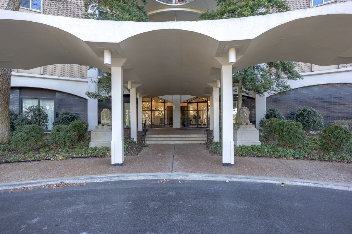 4215 Harding Pike 1203