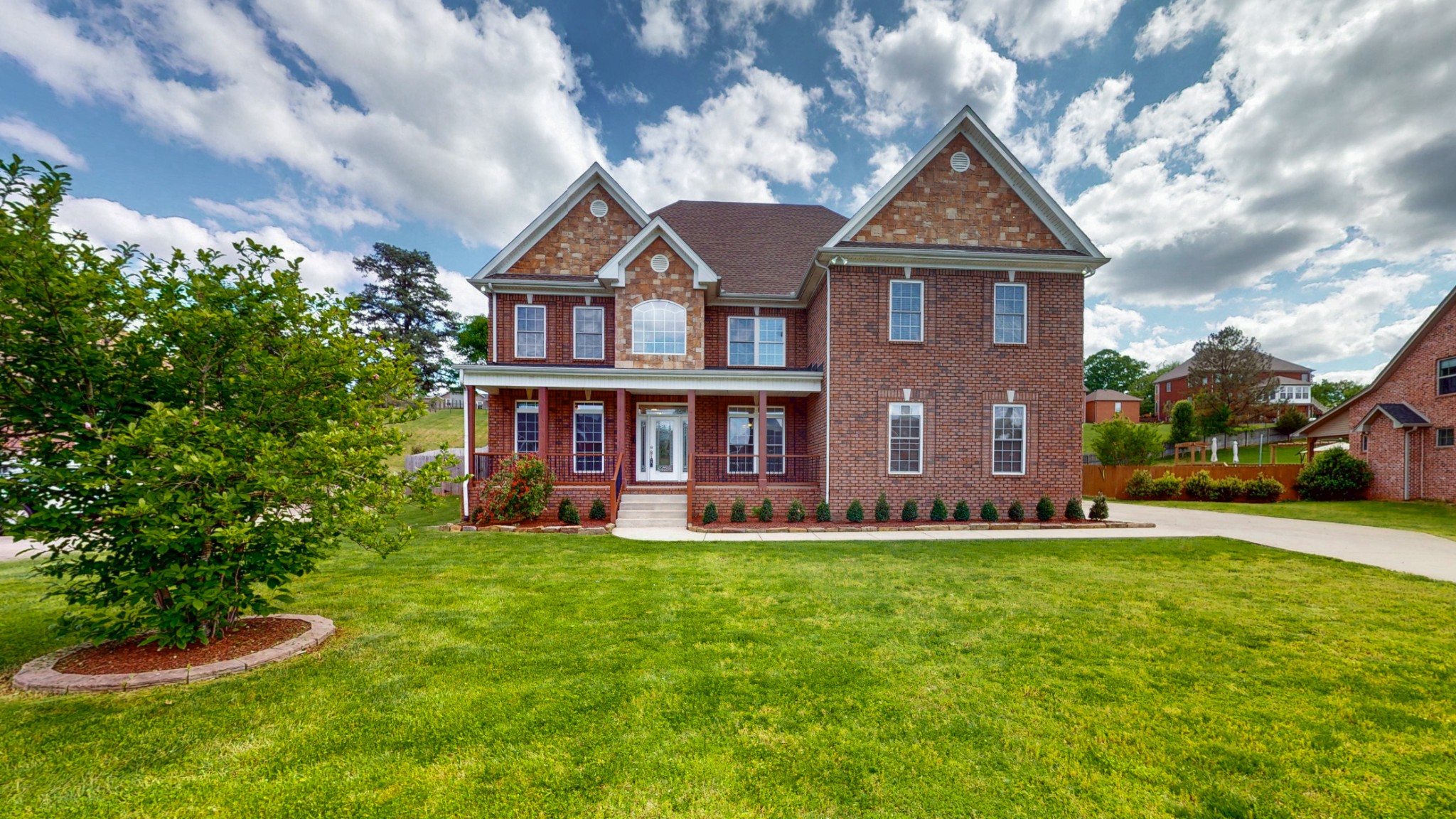 4050 Oak Pointe Dr