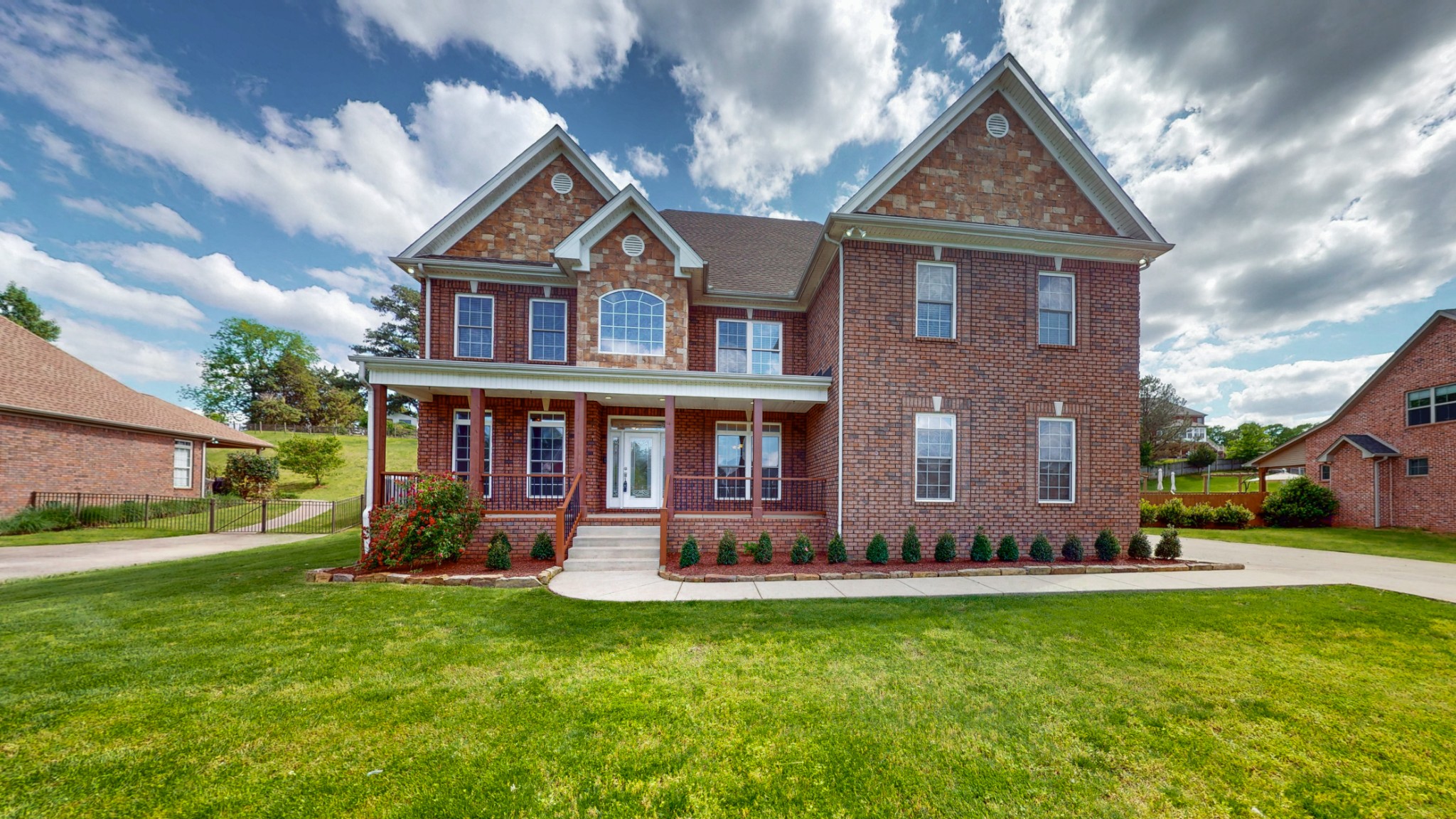 4050 Oak Pointe Dr