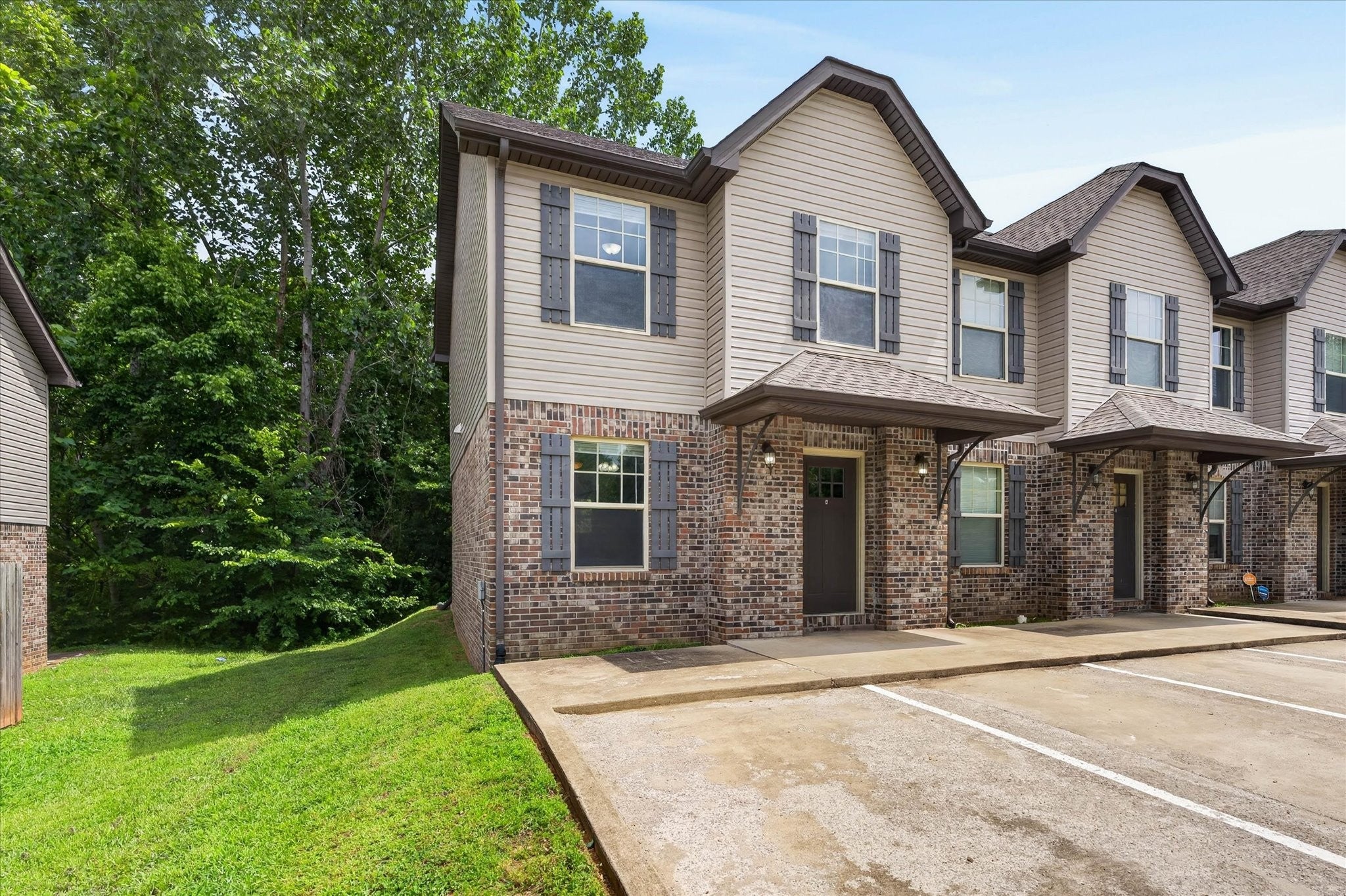 1763 Spring Water Dr