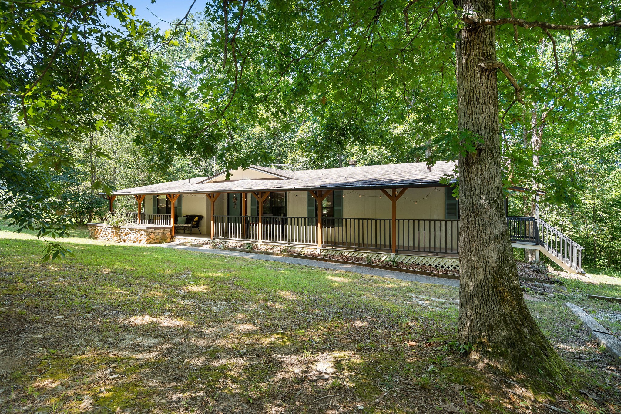1087 Overlook Trl