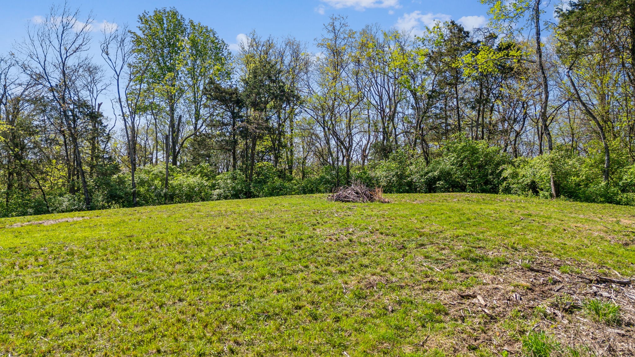 8377 Collins Rd