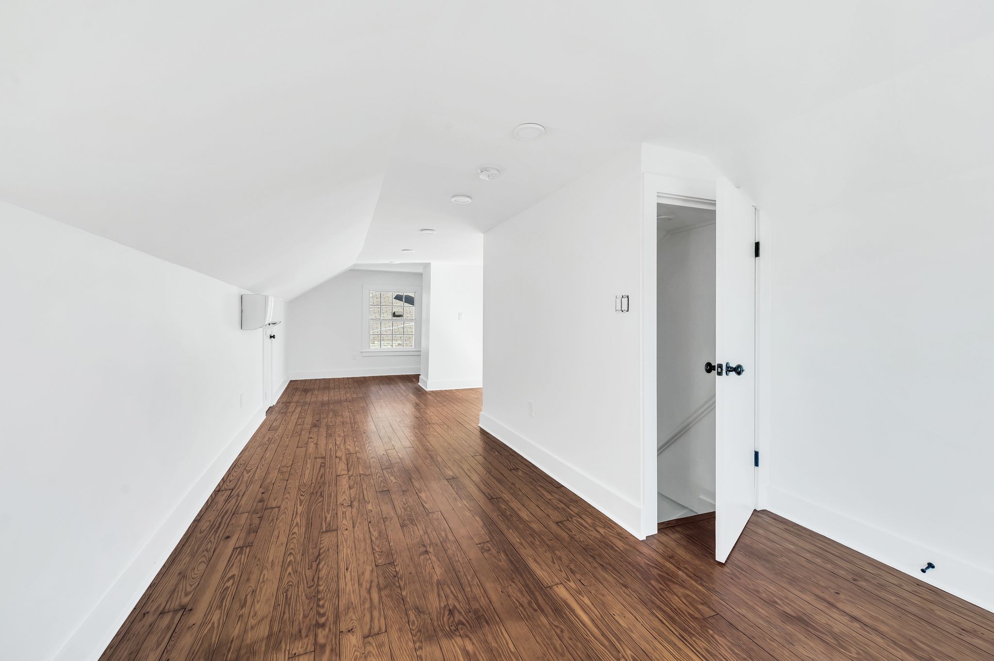 Nashville, Tennessee 37218, United States, 3 Bedrooms Bedrooms, ,2 BathroomsBathrooms,Residential,Active,148891