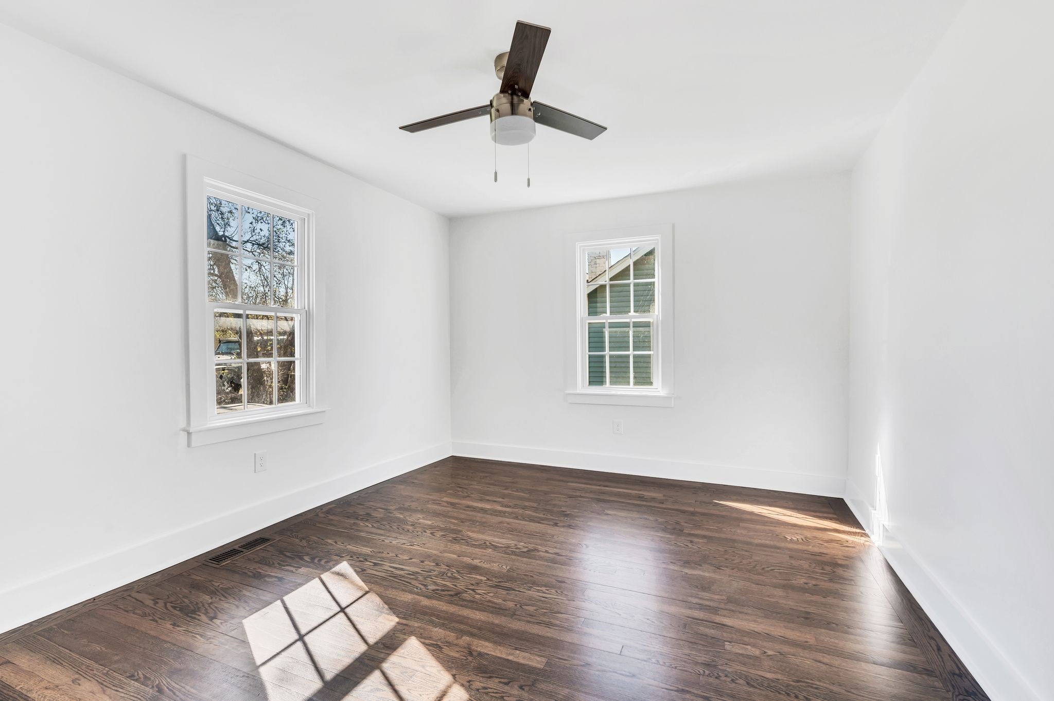 Nashville, Tennessee 37218, United States, 3 Bedrooms Bedrooms, ,2 BathroomsBathrooms,Residential,Active,148891