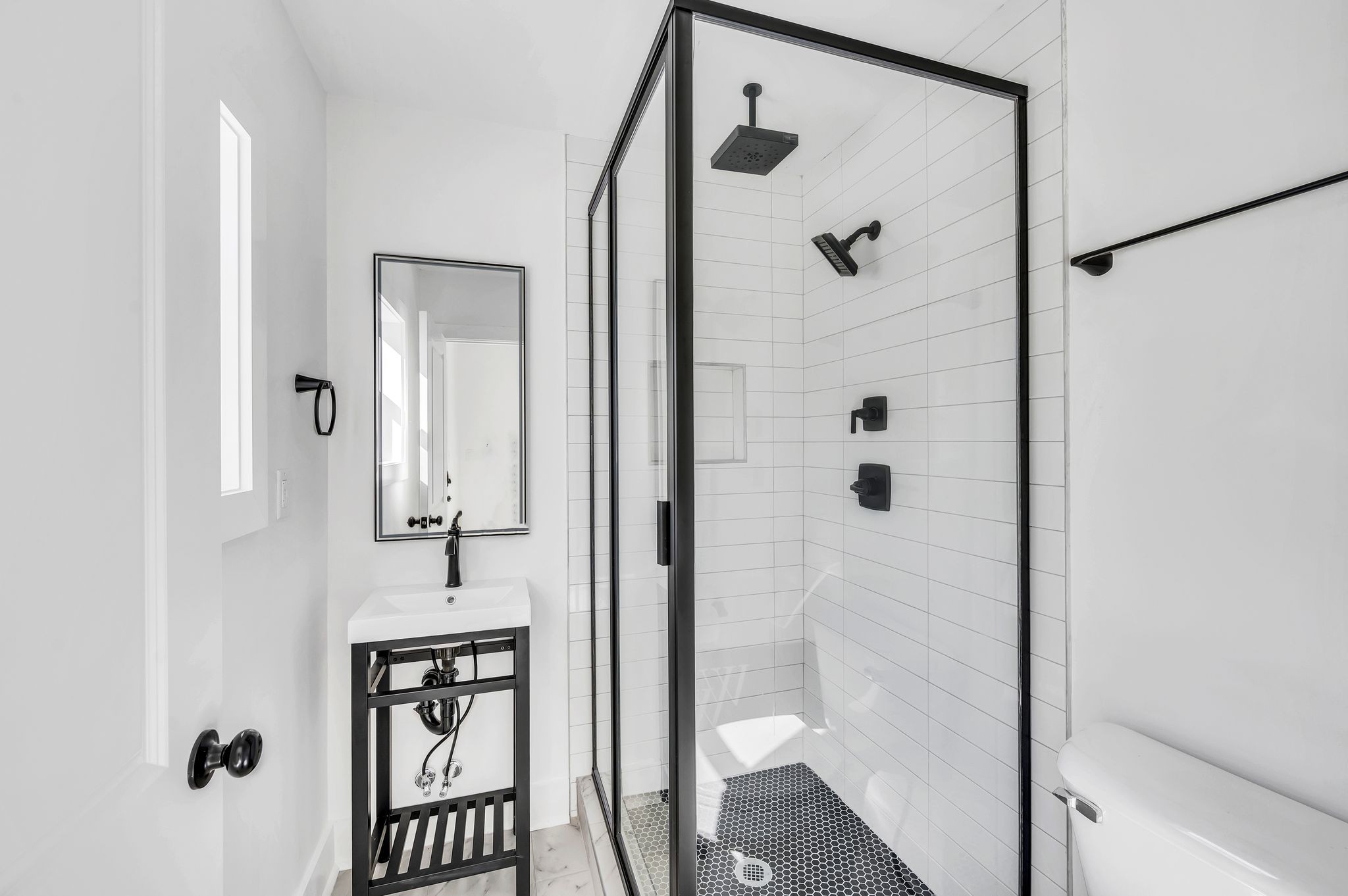 Nashville, Tennessee 37218, United States, 3 Bedrooms Bedrooms, ,2 BathroomsBathrooms,Residential,Active,148891