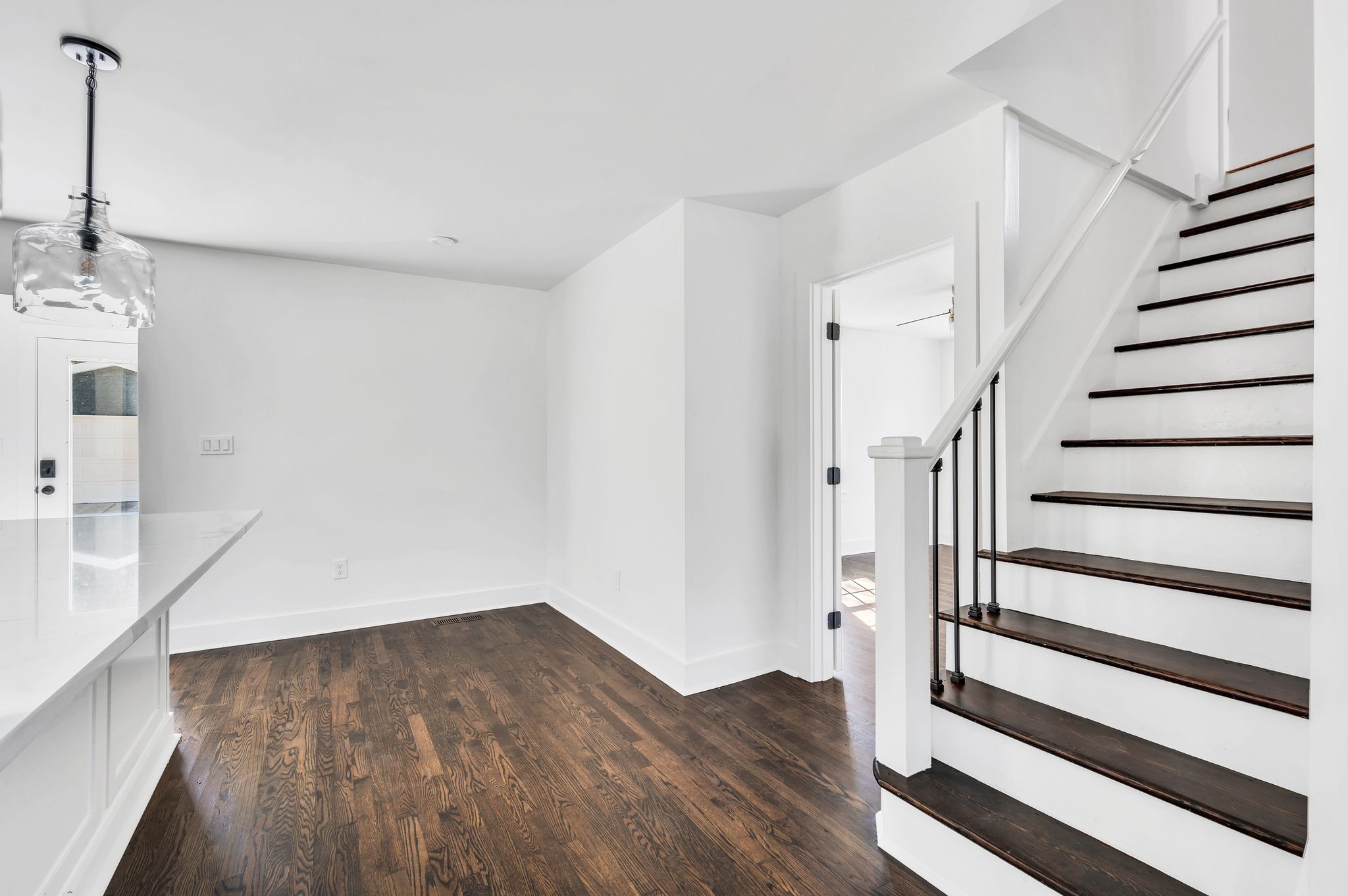 Nashville, Tennessee 37218, United States, 3 Bedrooms Bedrooms, ,2 BathroomsBathrooms,Residential,Active,148891