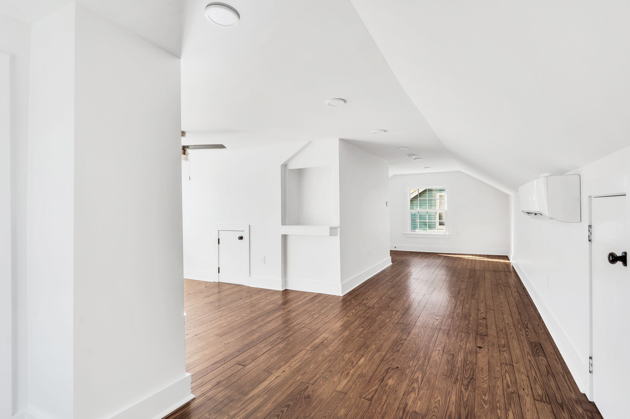 Nashville, Tennessee 37218, United States, 3 Bedrooms Bedrooms, ,2 BathroomsBathrooms,Residential,Active,148891