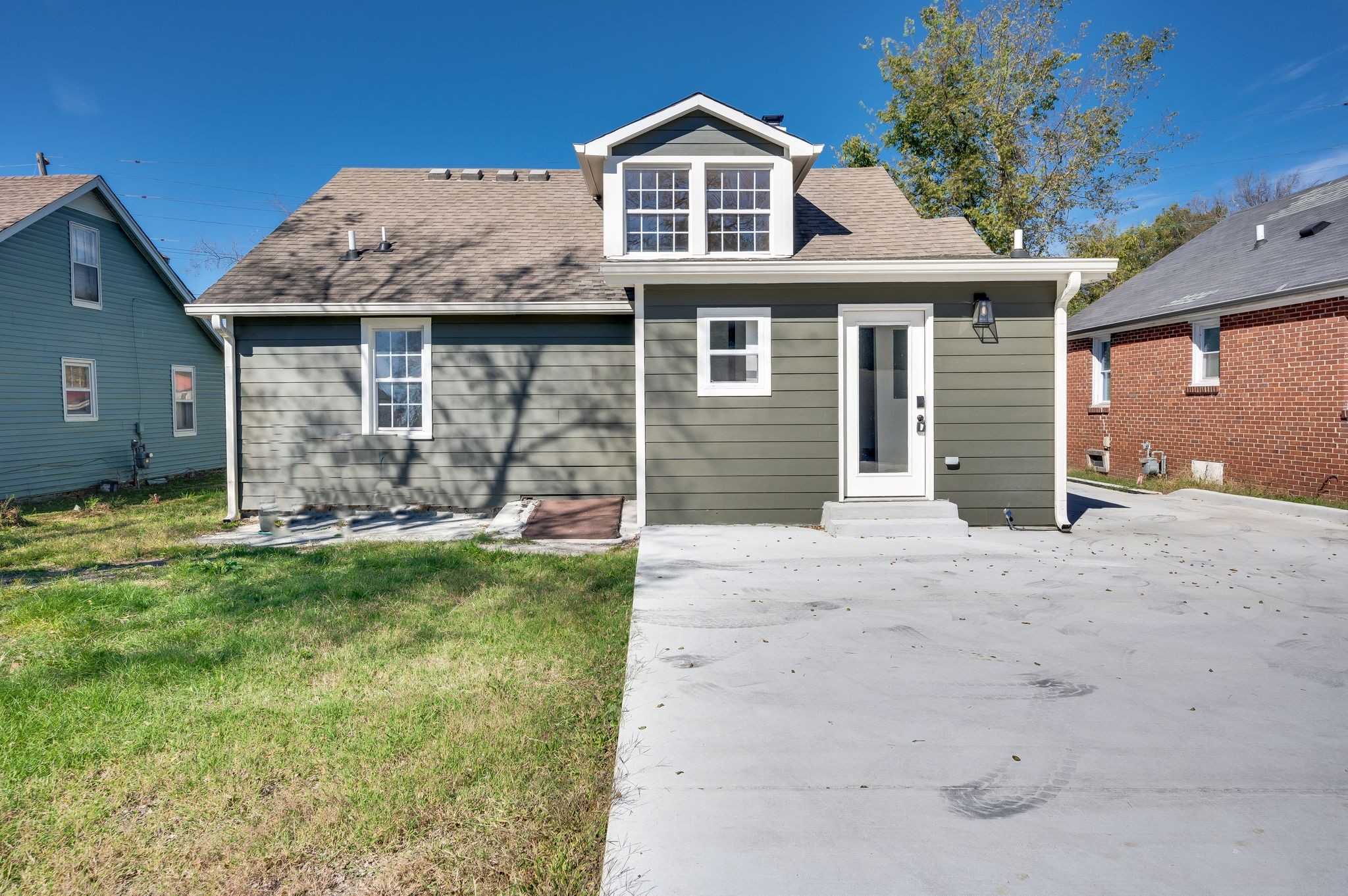 Nashville, Tennessee 37218, United States, 3 Bedrooms Bedrooms, ,2 BathroomsBathrooms,Residential,Active,148891