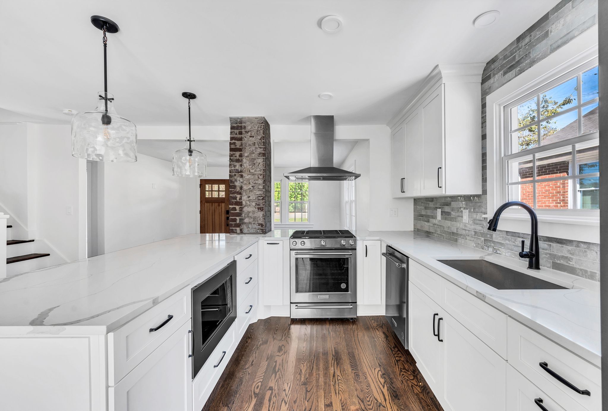 Nashville, Tennessee 37218, United States, 3 Bedrooms Bedrooms, ,2 BathroomsBathrooms,Residential,Active,148891