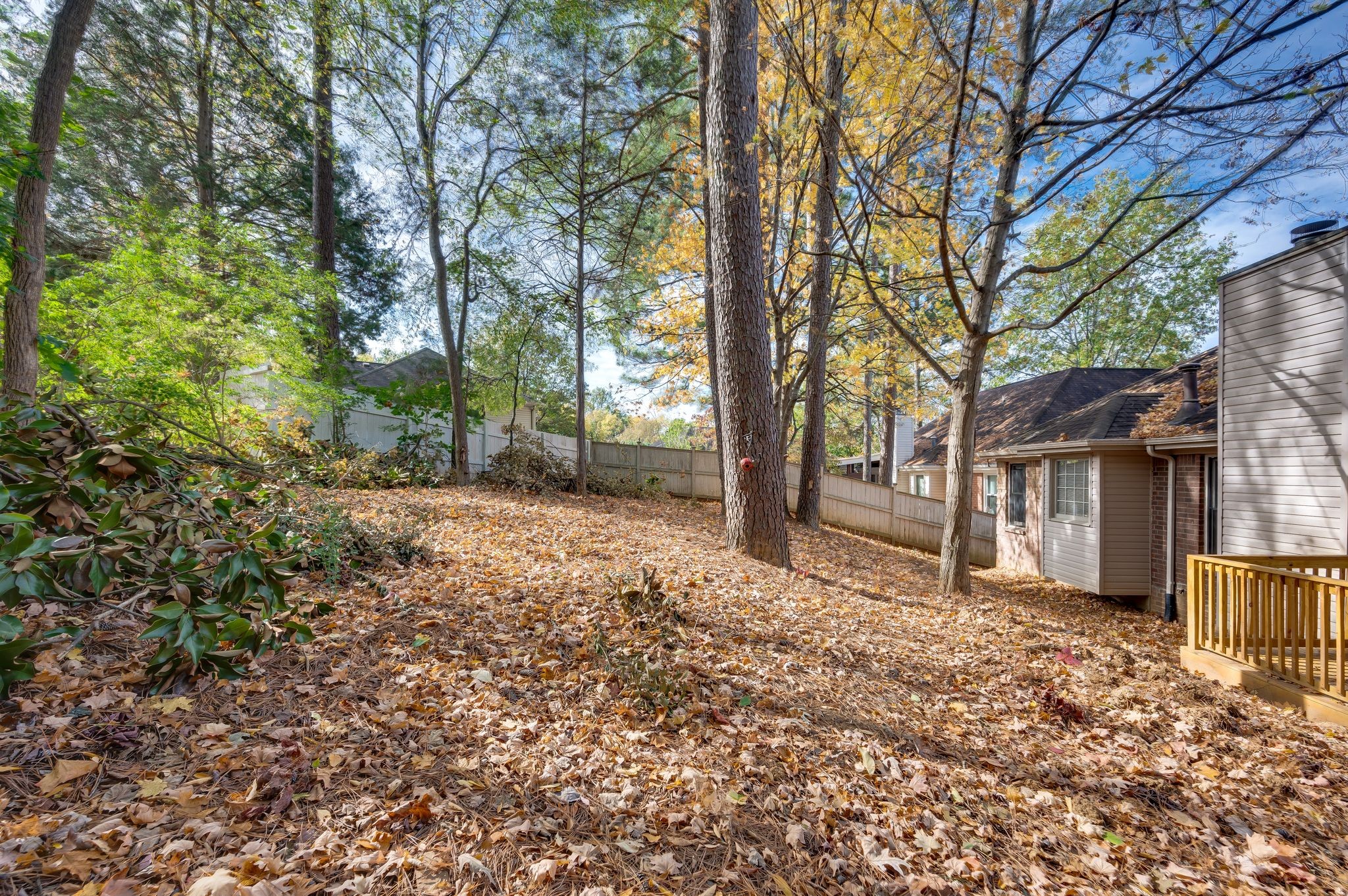 Nashville, Tennessee 37214, United States, 4 Bedrooms Bedrooms, ,3 BathroomsBathrooms,Residential,Active,35557