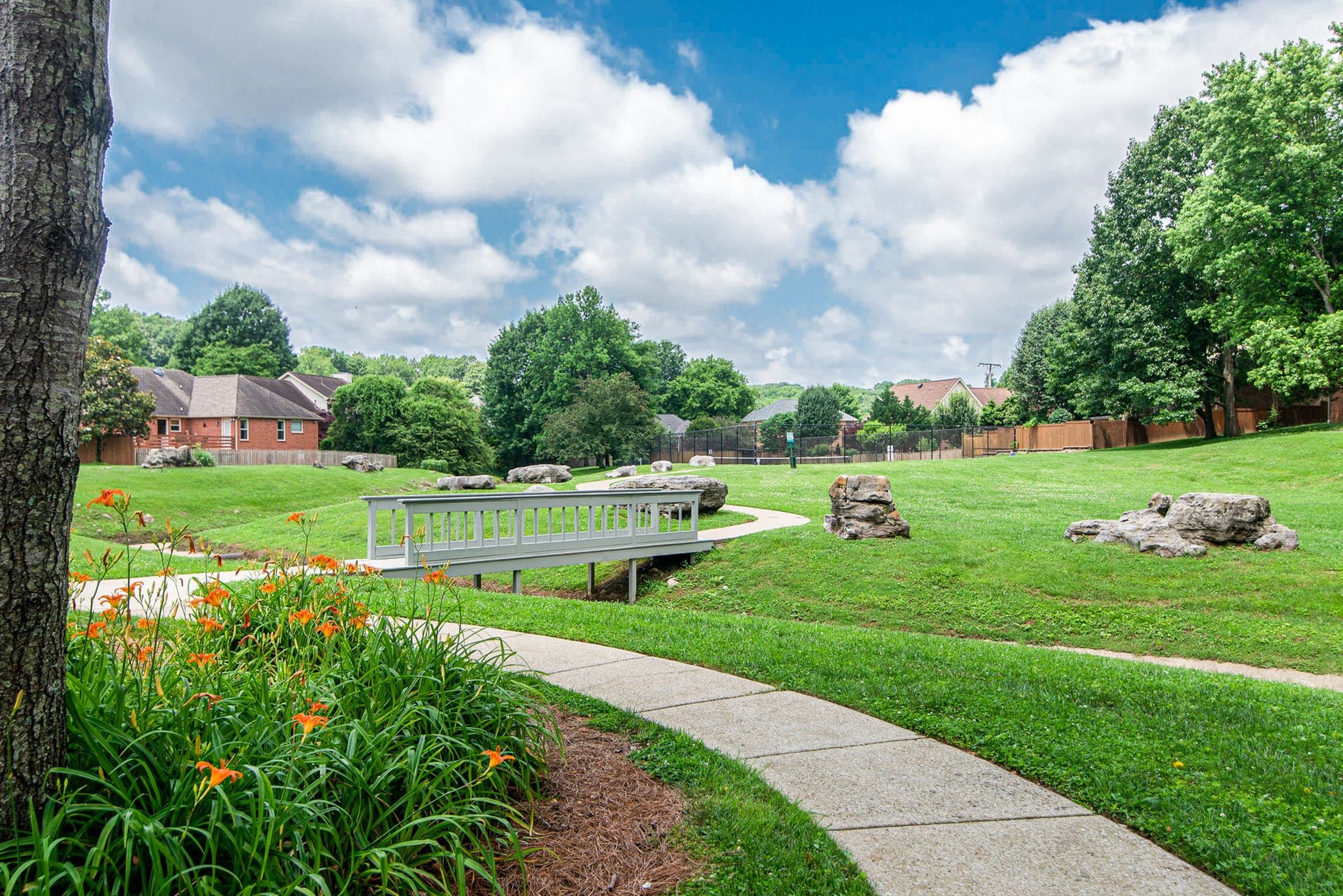 Nashville, Tennessee 37214, United States, 4 Bedrooms Bedrooms, ,3 BathroomsBathrooms,Residential,Active,35557