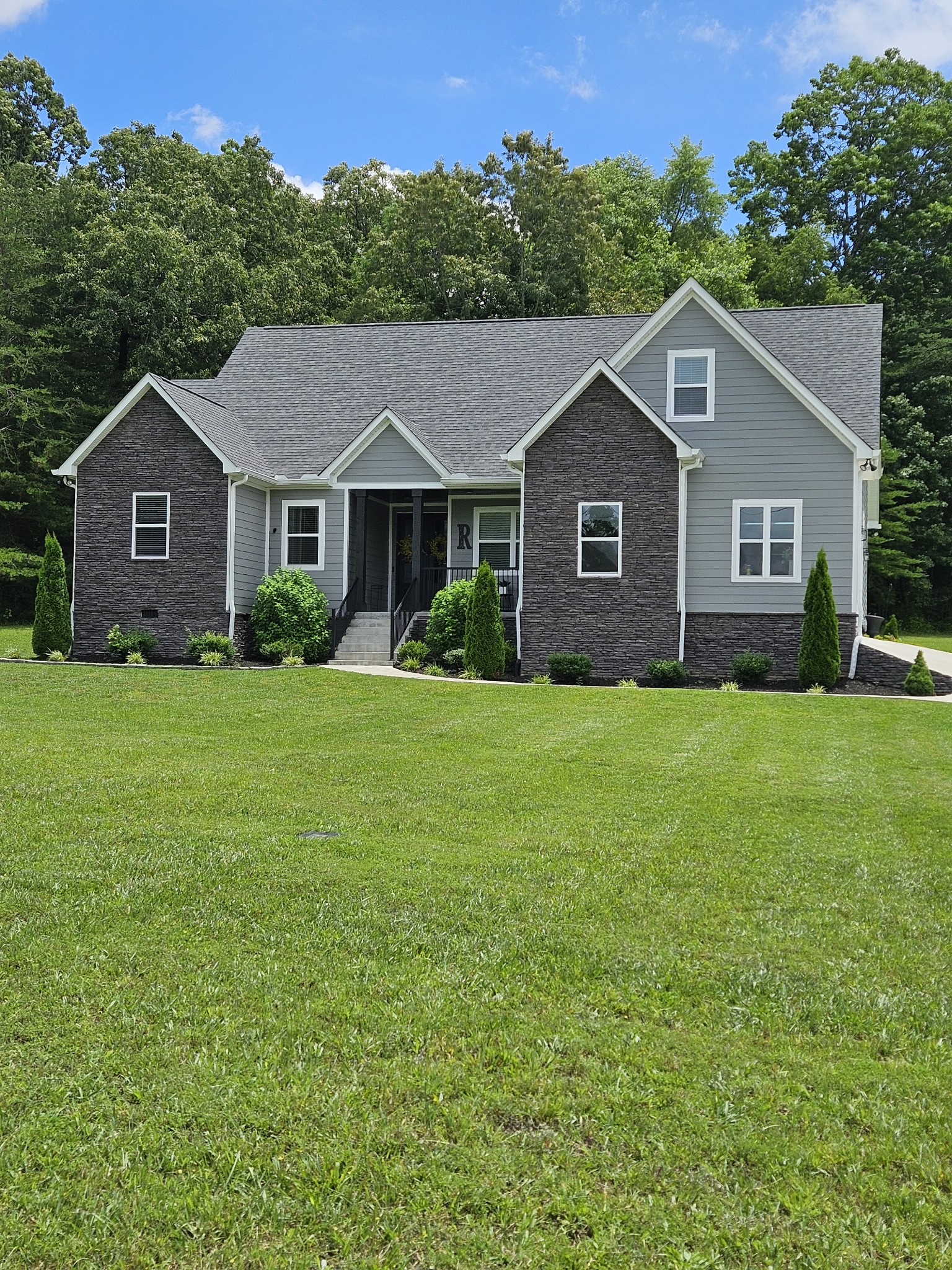 26 Melanie St