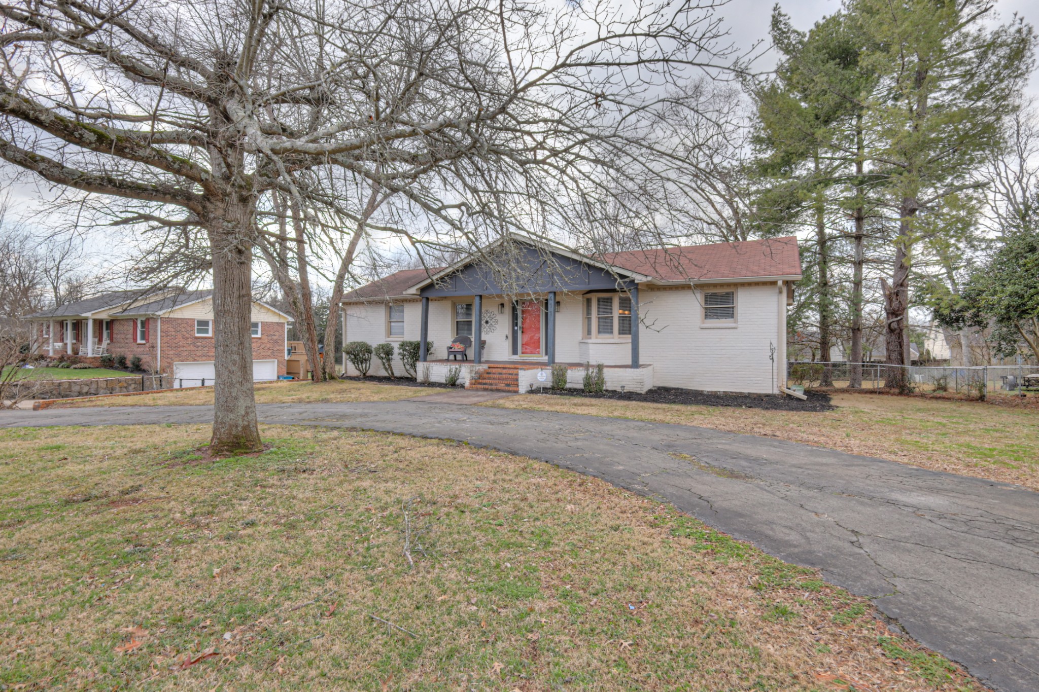 411 Campfire Dr