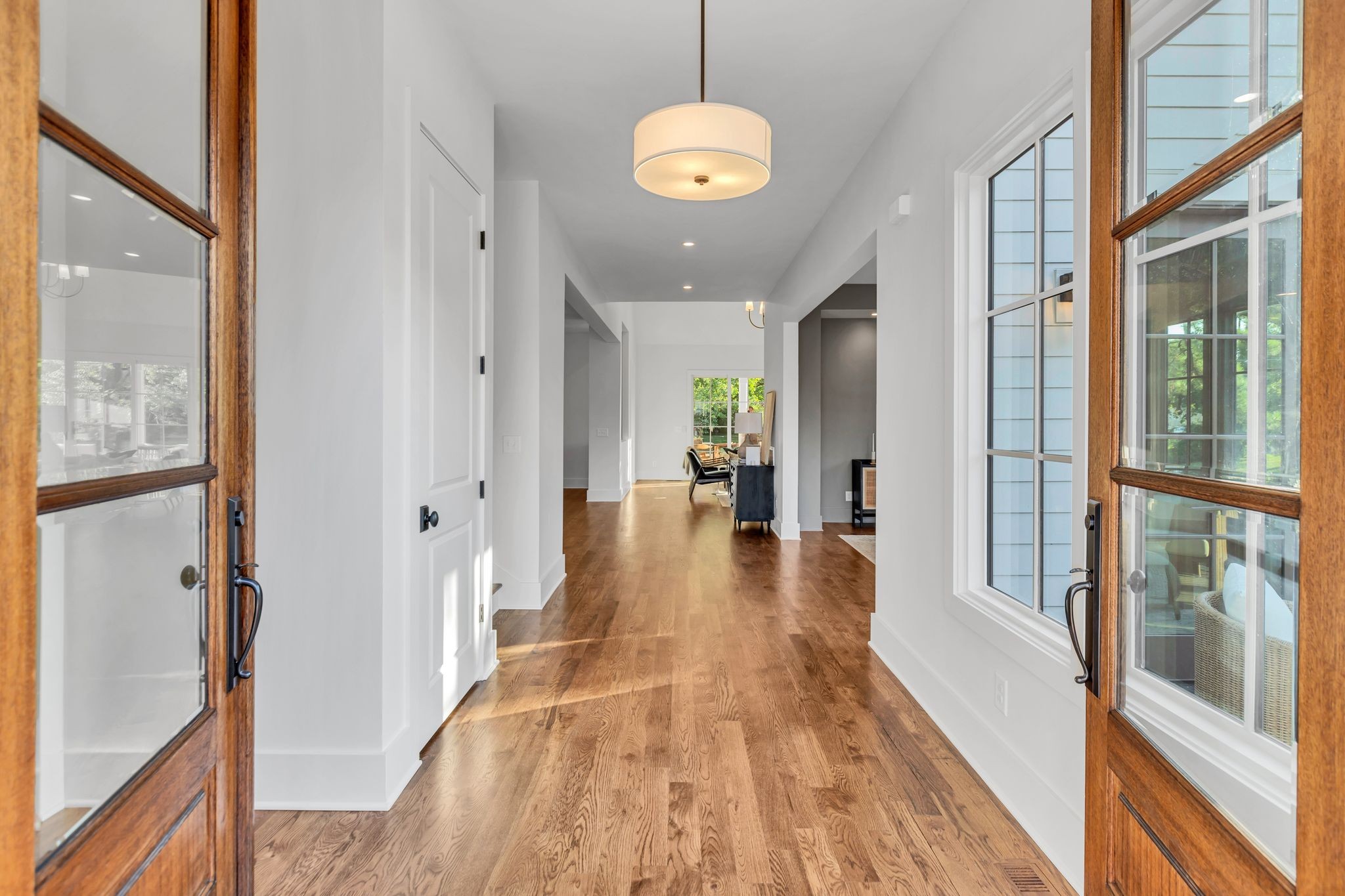 1133 Lipscomb Dr
