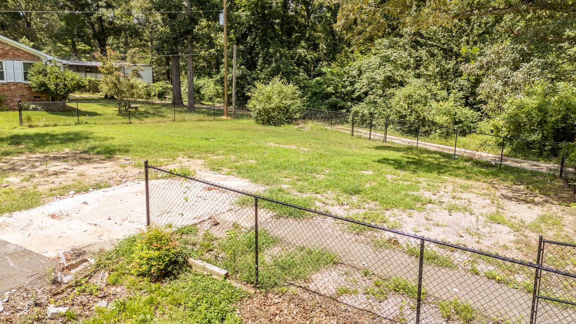 445 LEW WALLACE RD