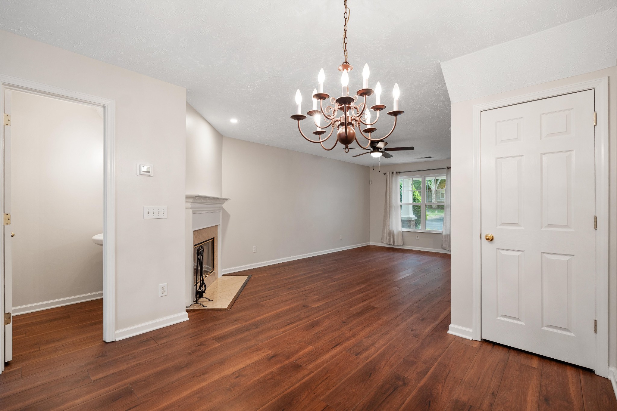 432 Shadow Glen Dr