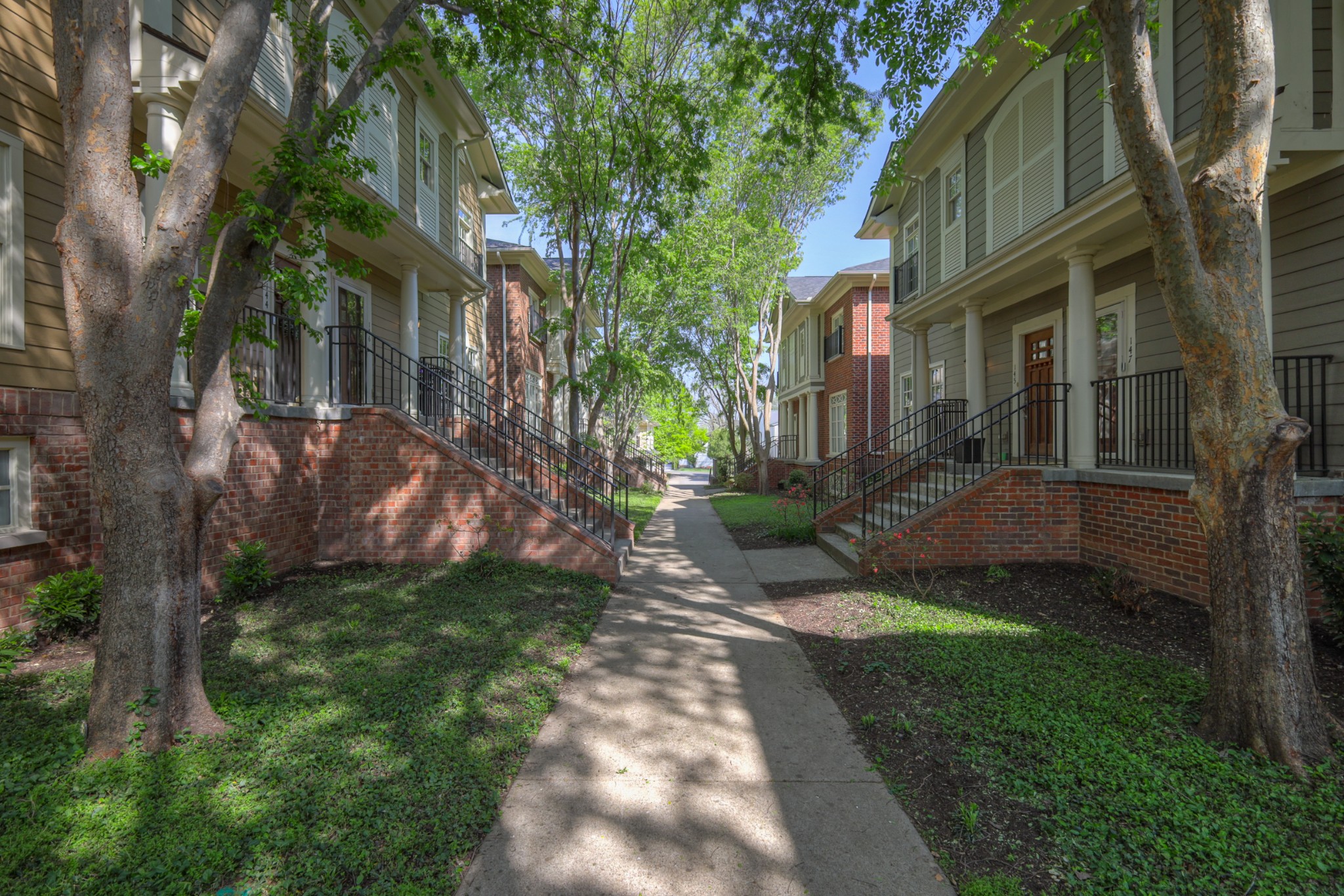 146 Generals Retreat Pl