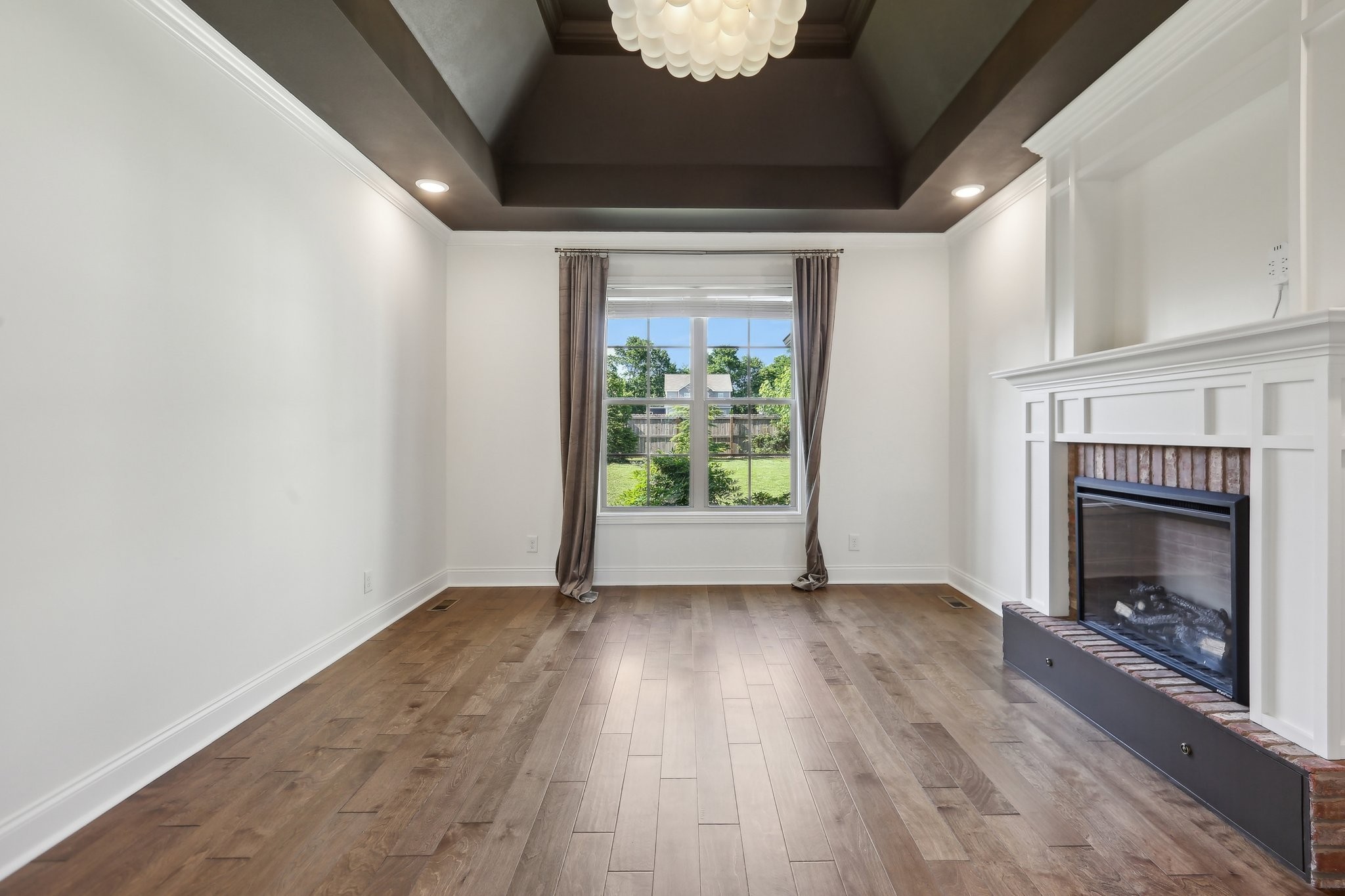 Clarksville, Tennessee 37043, United States, 4 Bedrooms Bedrooms, ,3 BathroomsBathrooms,Residential,Active,139310