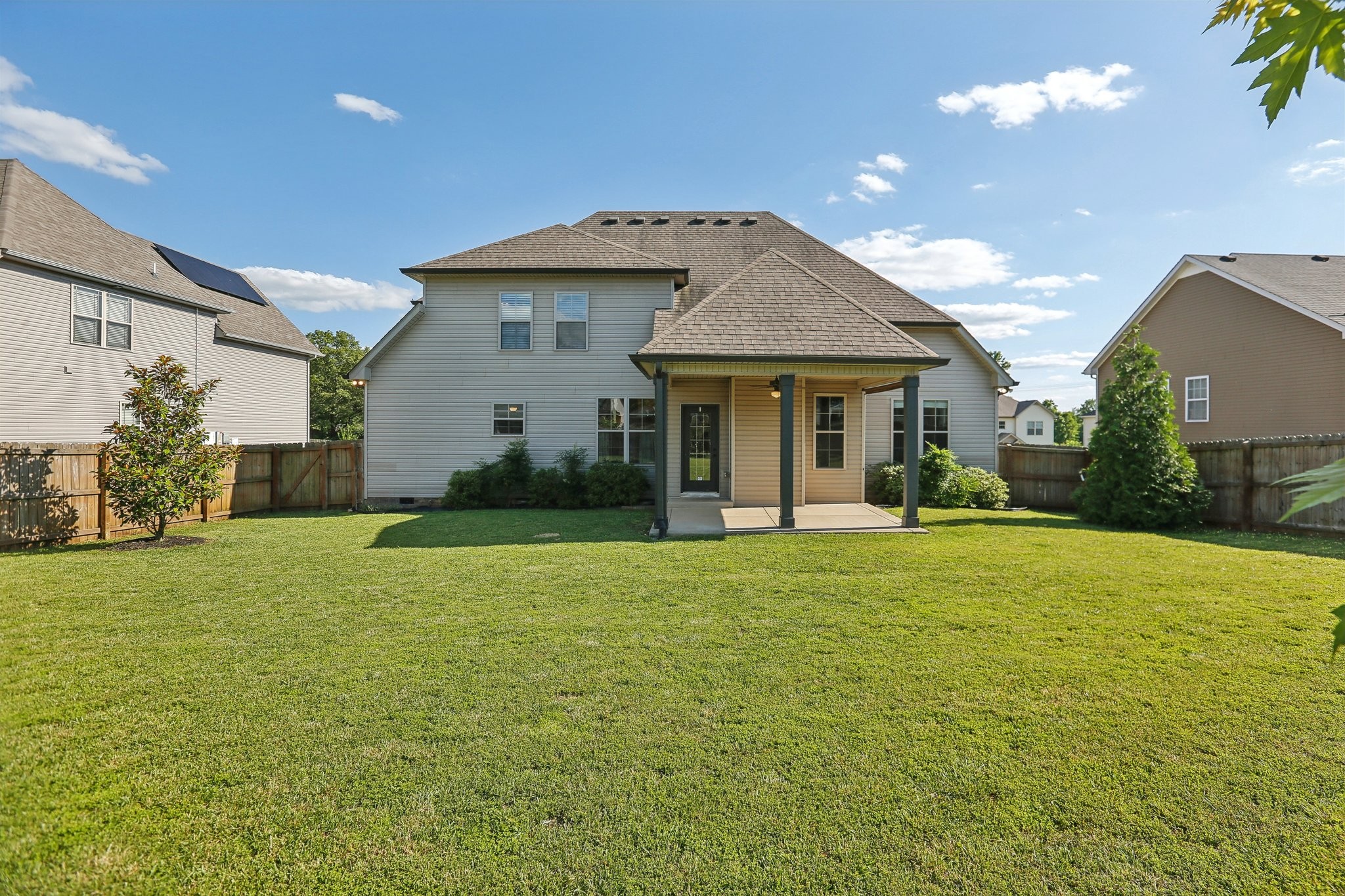 Clarksville, Tennessee 37043, United States, 4 Bedrooms Bedrooms, ,3 BathroomsBathrooms,Residential,Active,139310